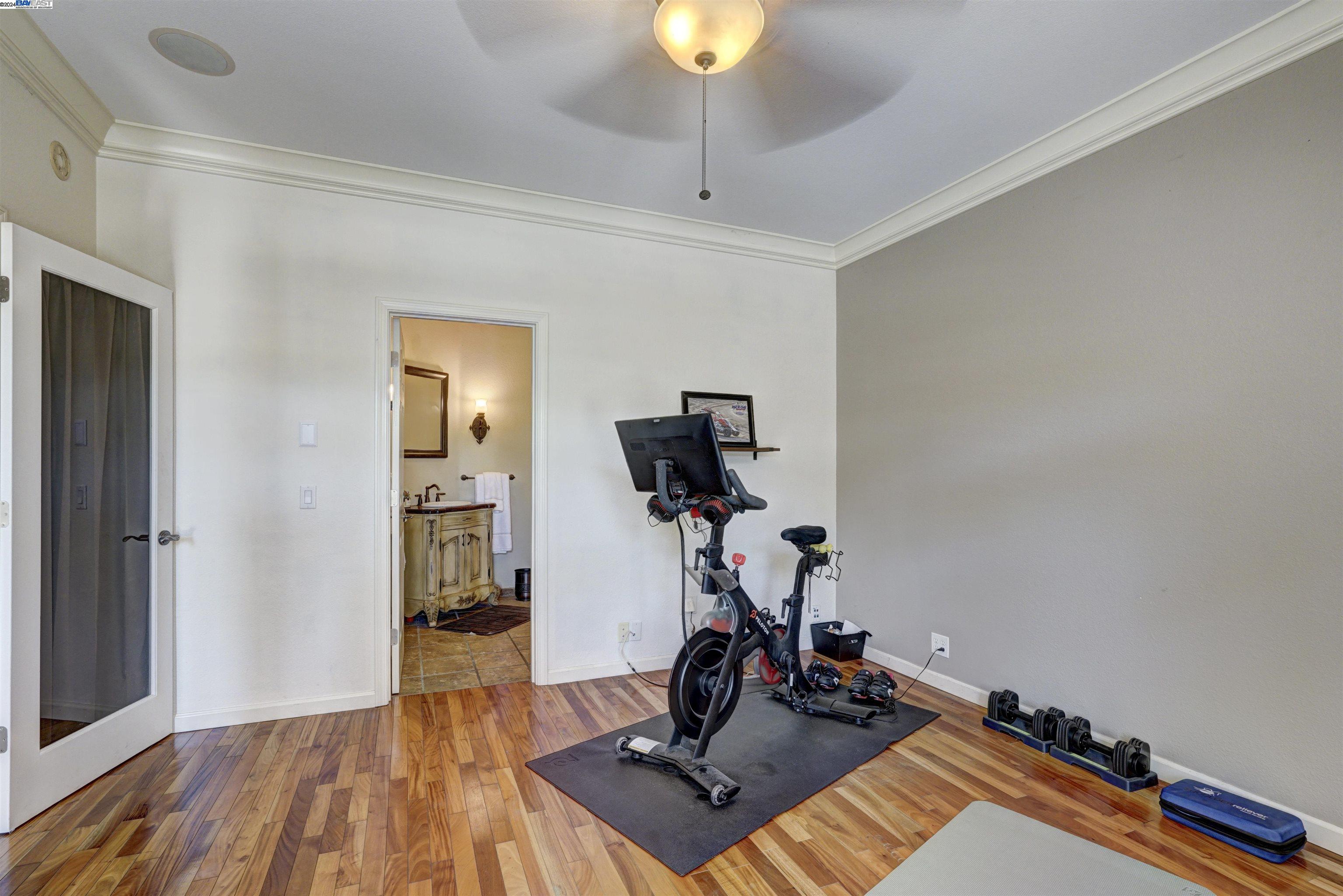 5662 Oakmont ct.