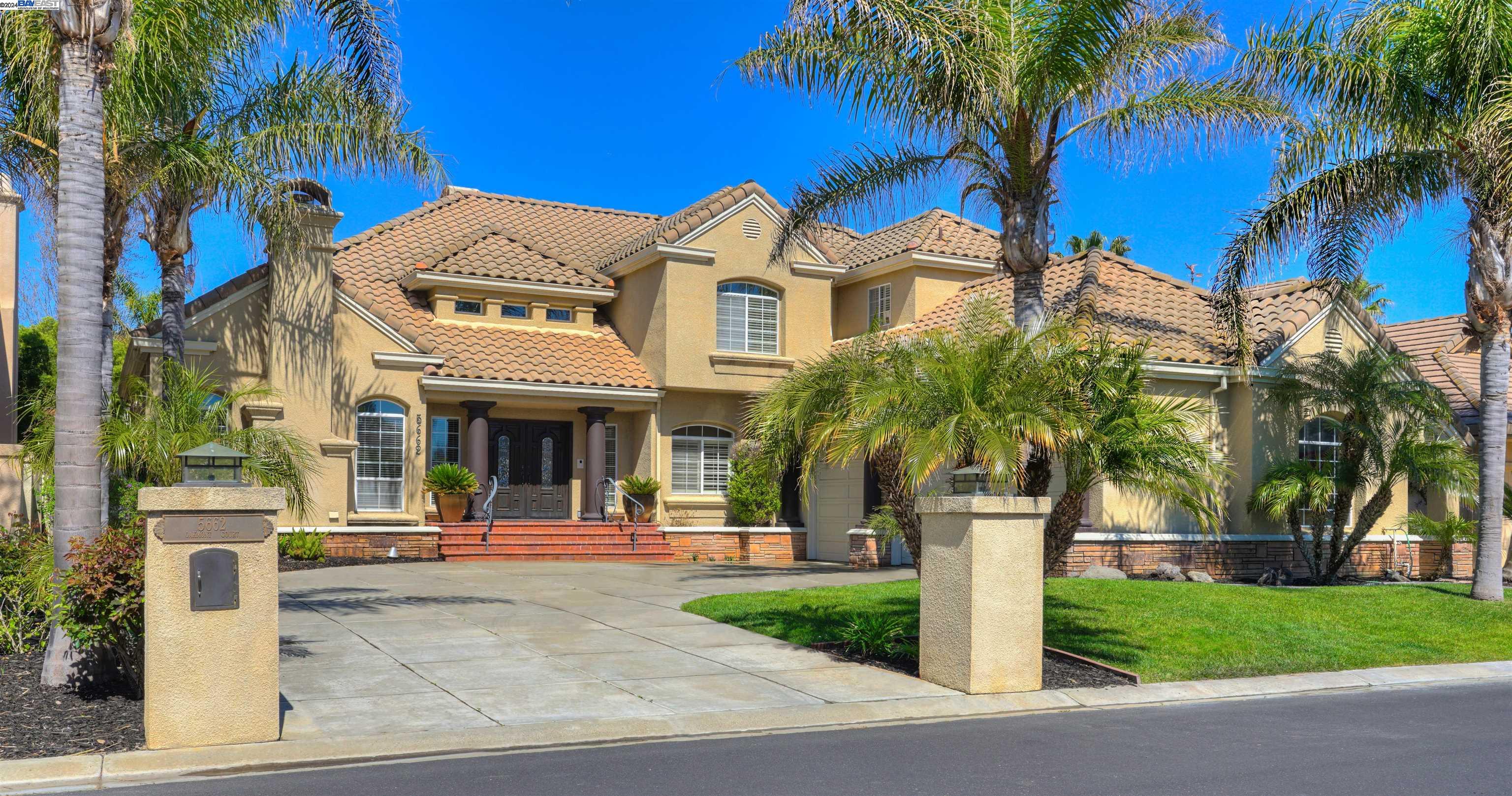 5662 Oakmont ct.