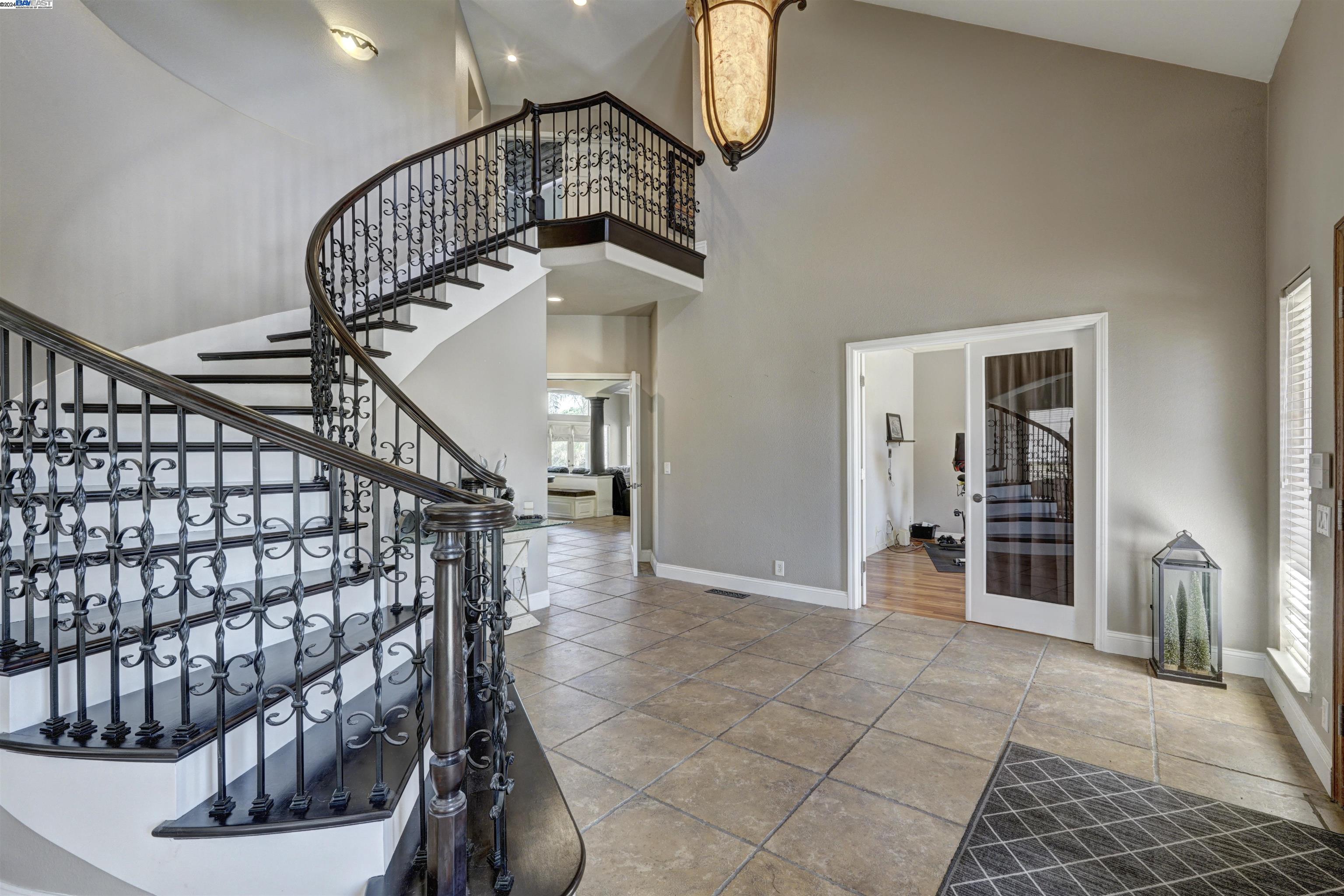 5662 Oakmont ct.