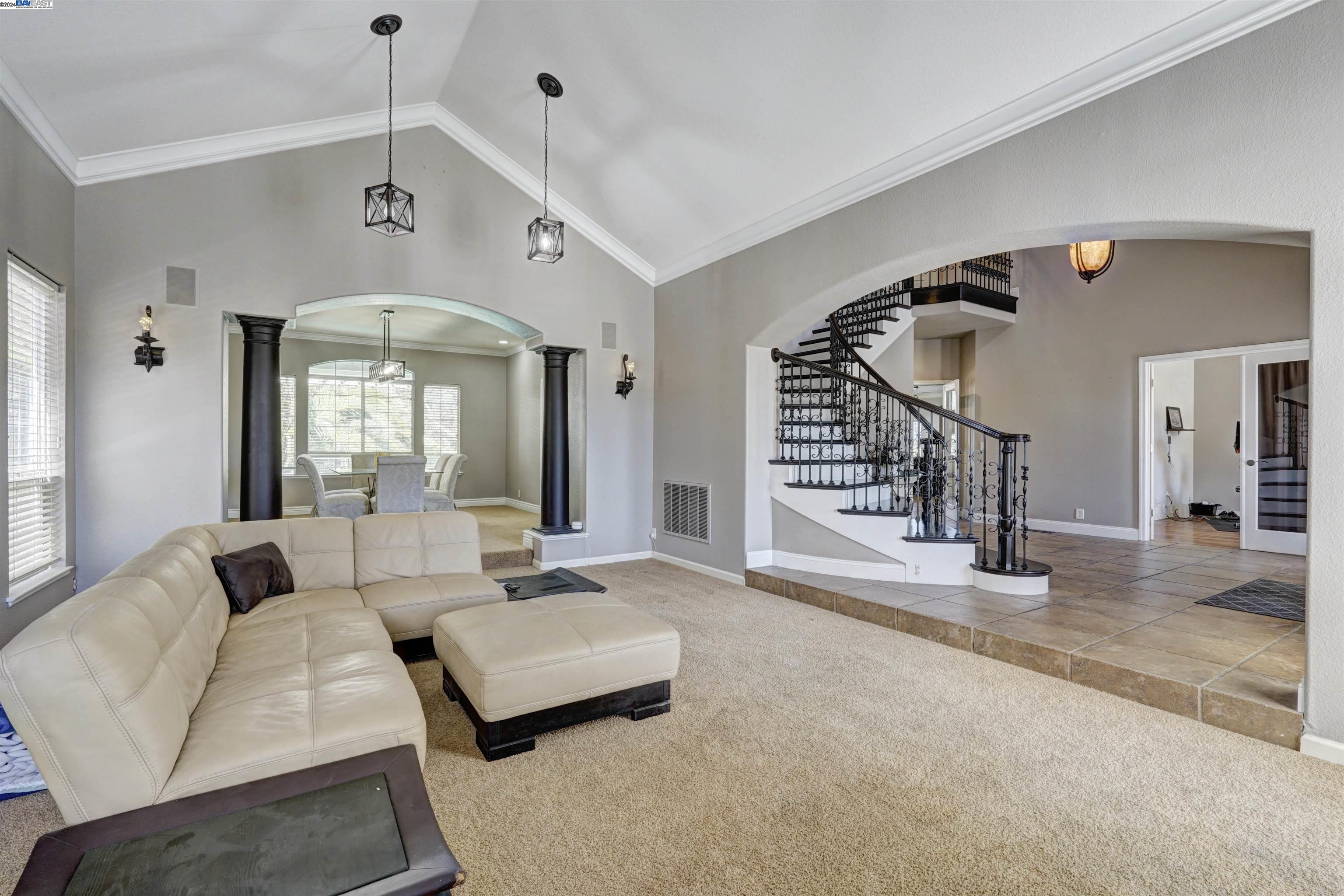 5662 Oakmont ct.