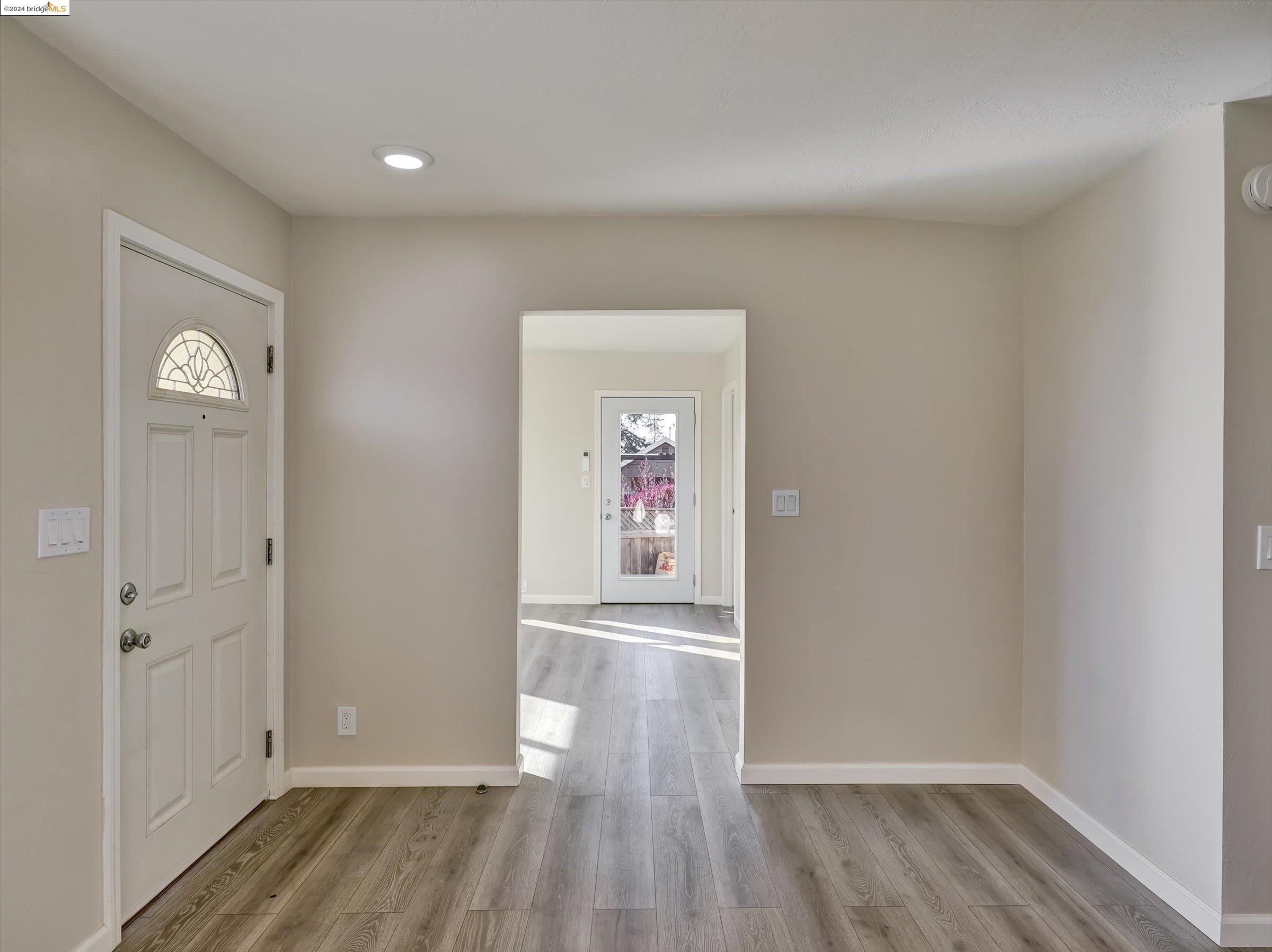 4330 Pampas Ave