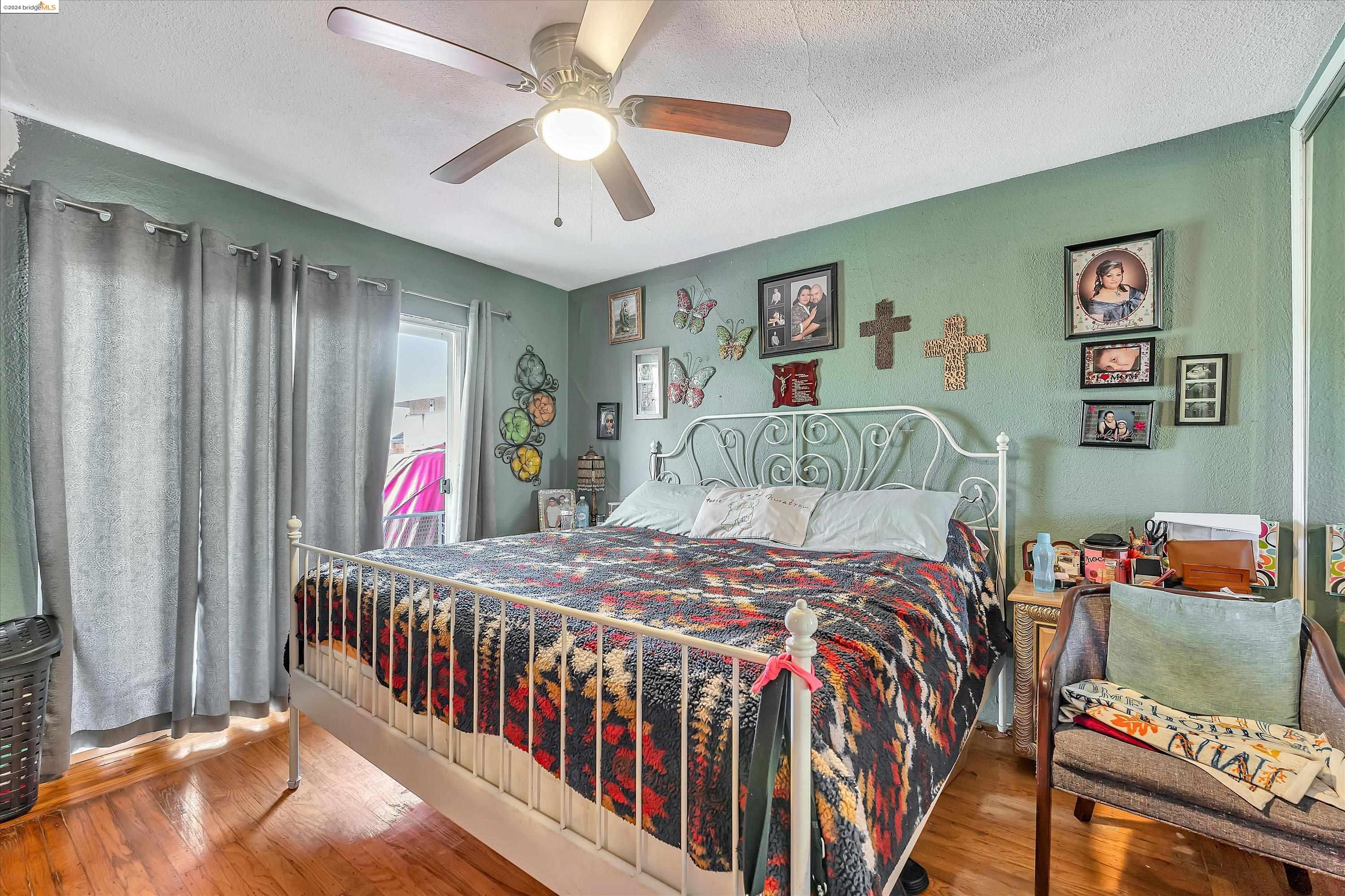 1452 Pierce Ave