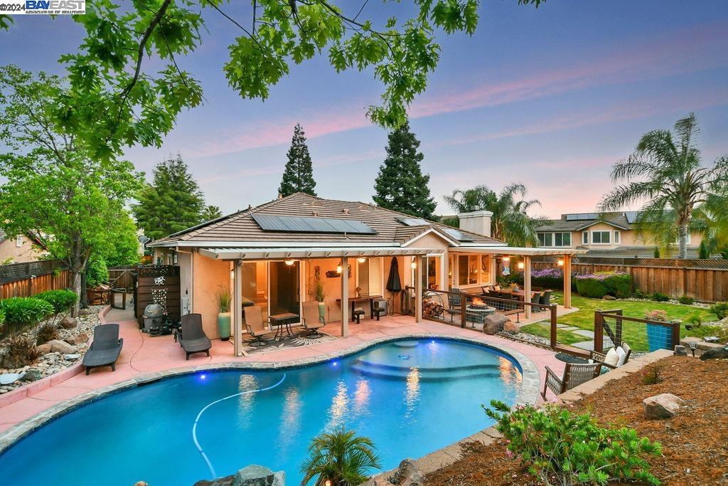 3309 Lair Way