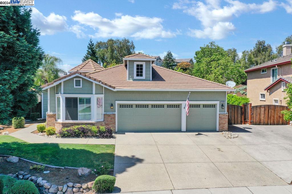 3309 Lair Way