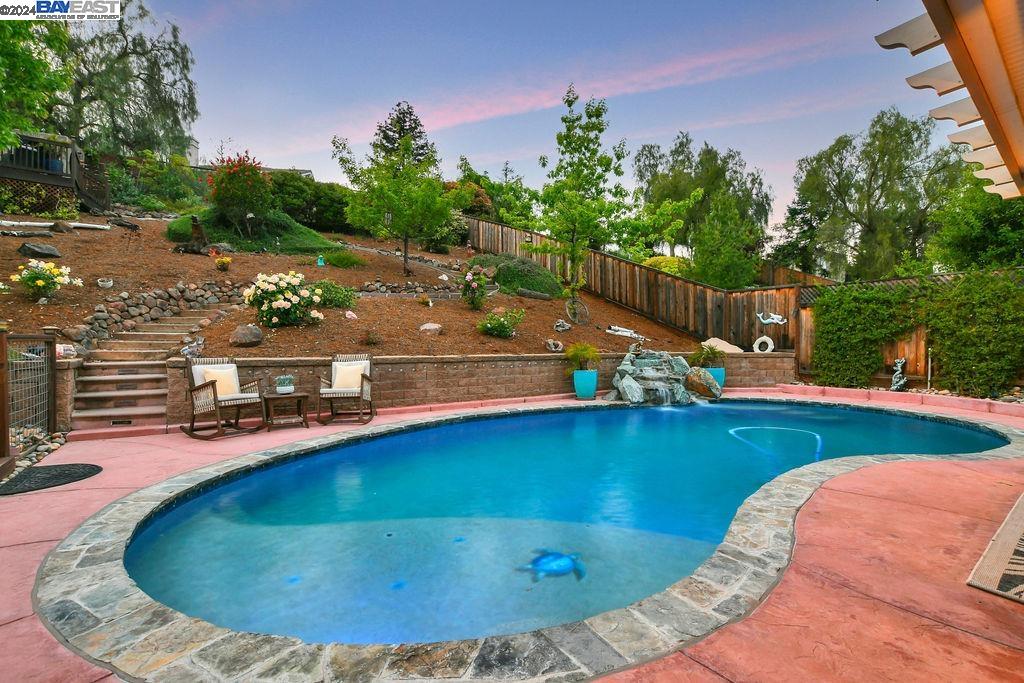 3309 Lair Way