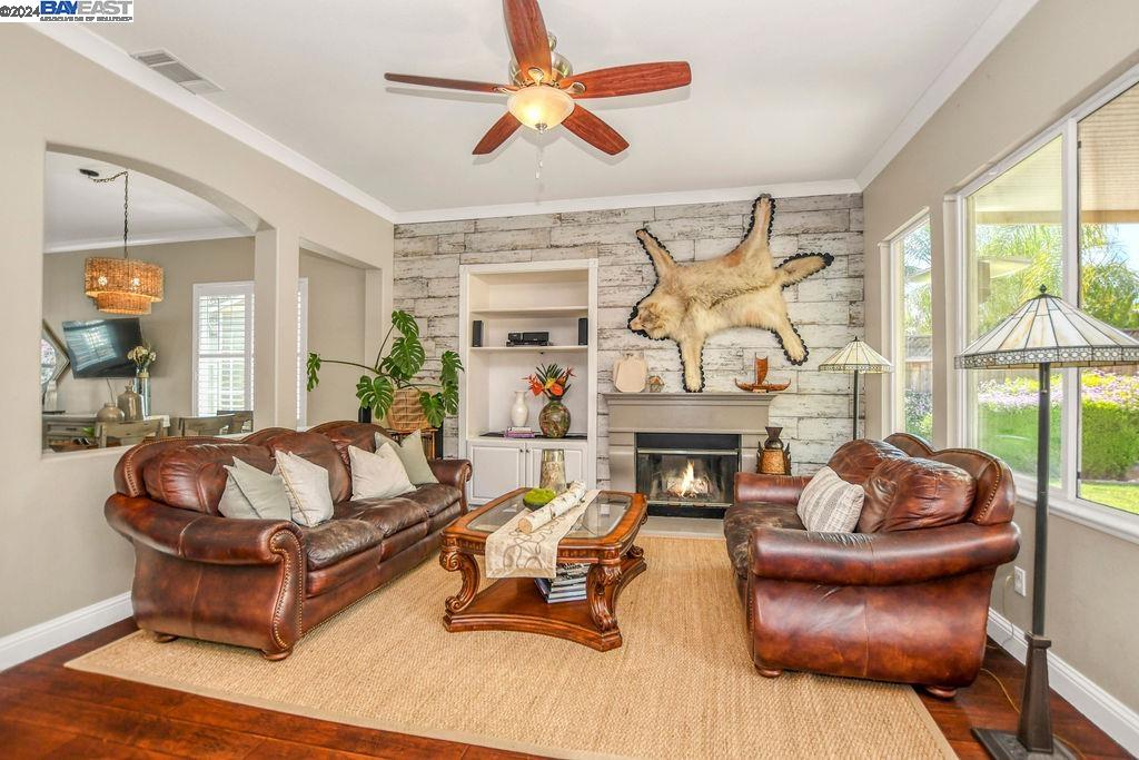 3309 Lair Way