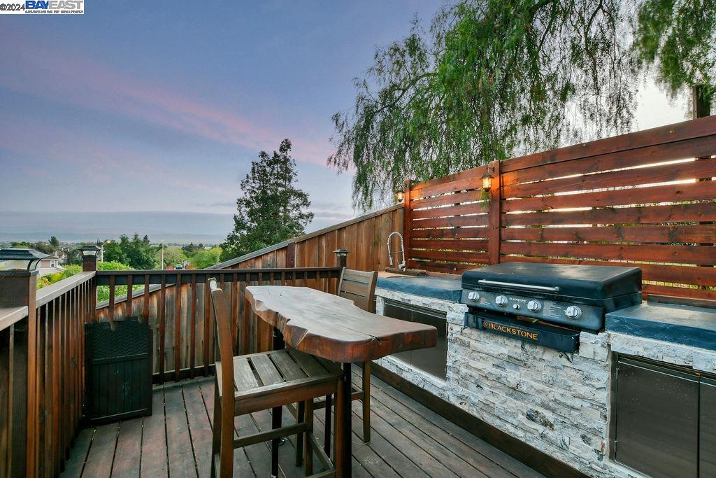 3309 Lair Way