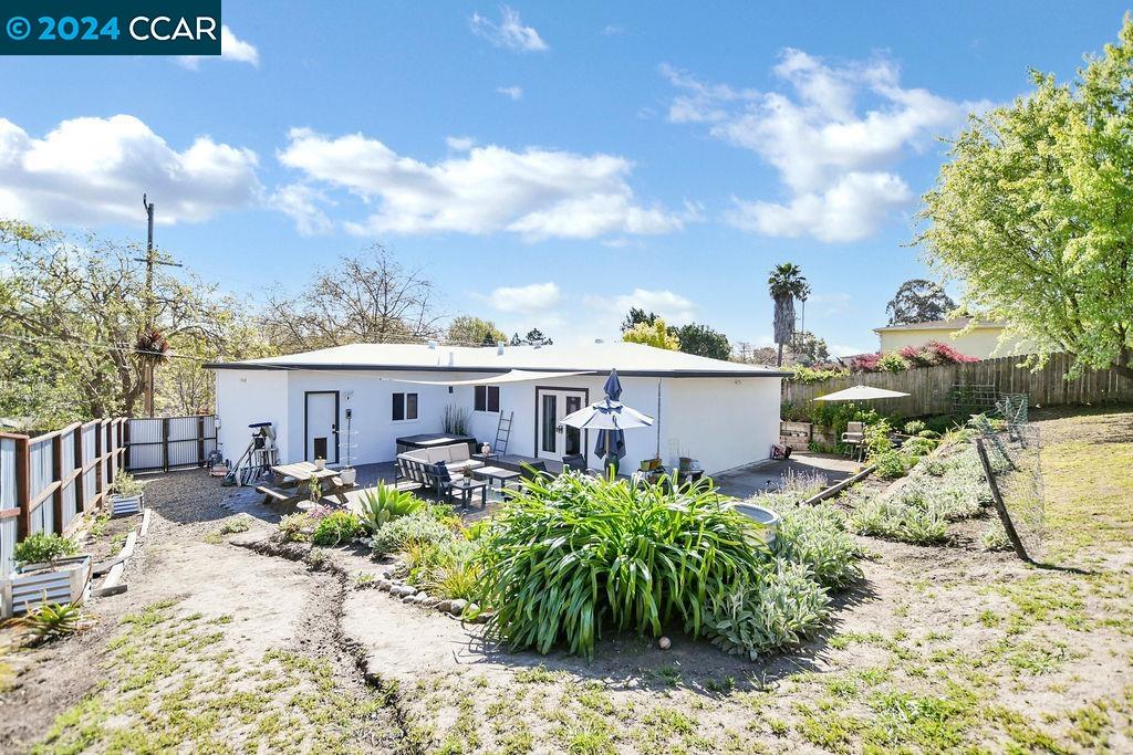 679 Rincon Rd