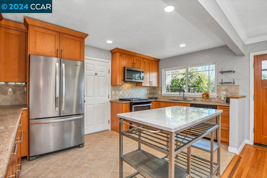 679 Rincon Rd
