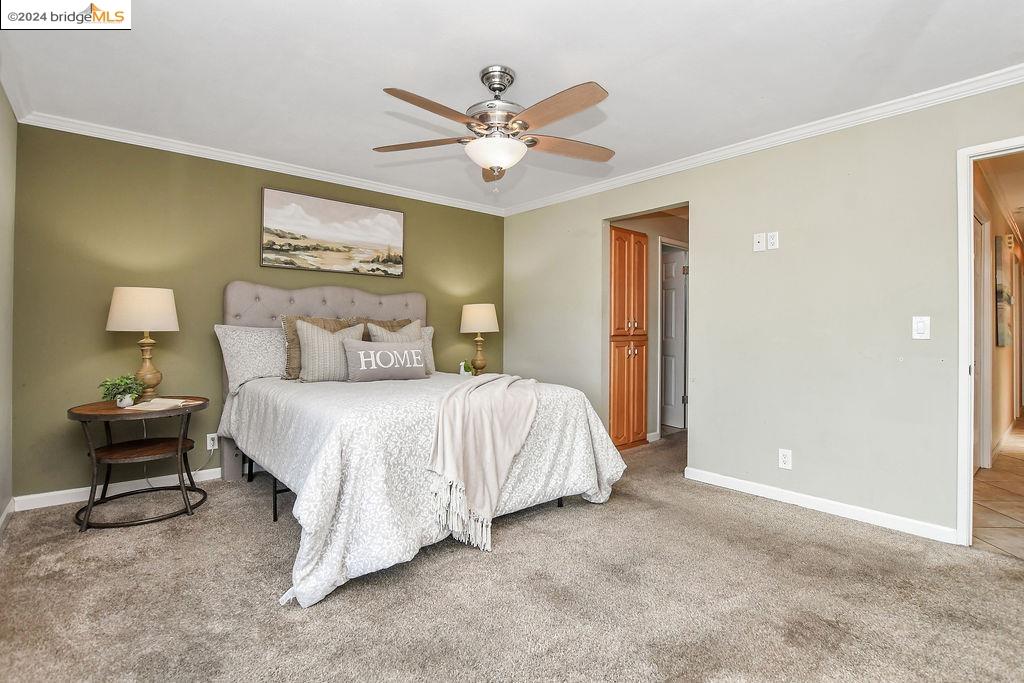 5521 Starboard Ct