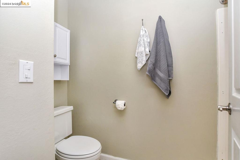 5521 Starboard Ct