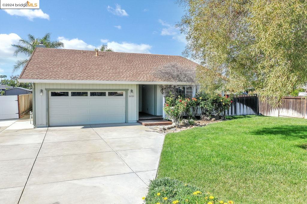 5521 Starboard Ct