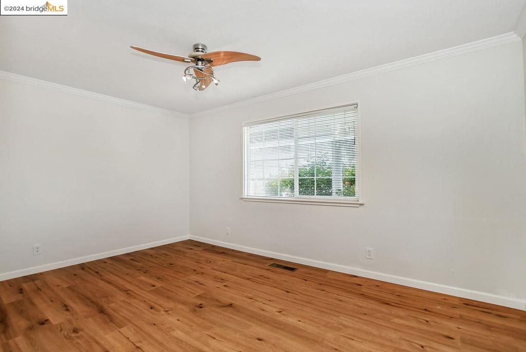 5521 Starboard Ct