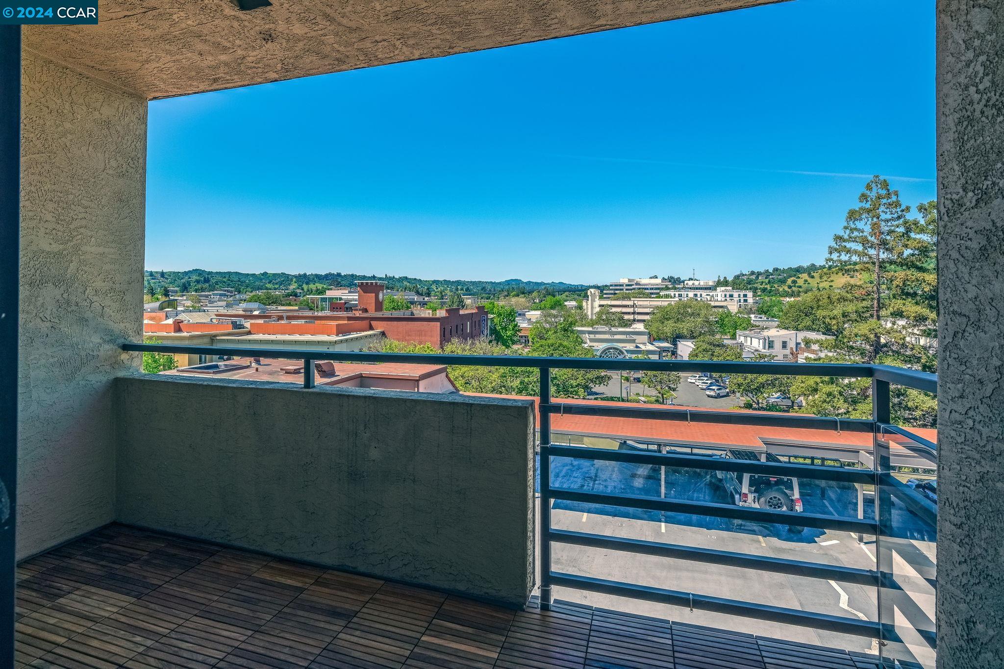 1201 Alta Vista Dr # 203