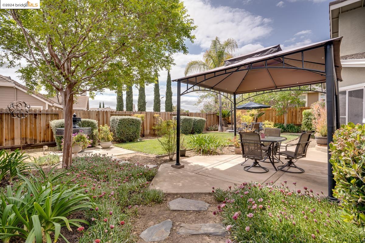 2564 Caddie Ct