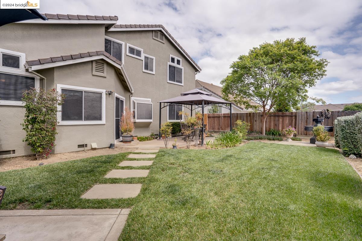 2564 Caddie Ct