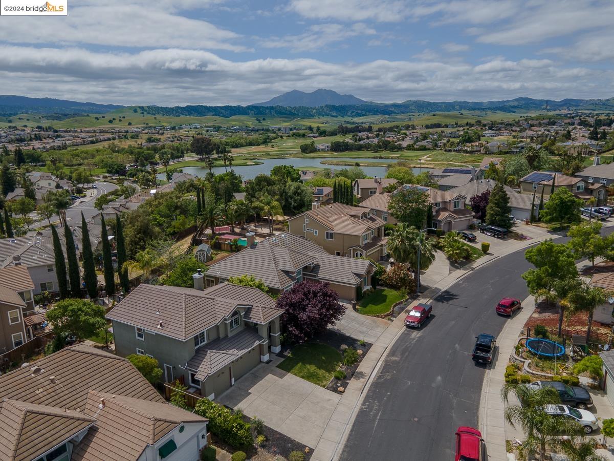 2564 Caddie Ct