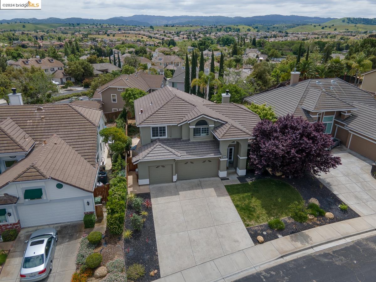 2564 Caddie Ct