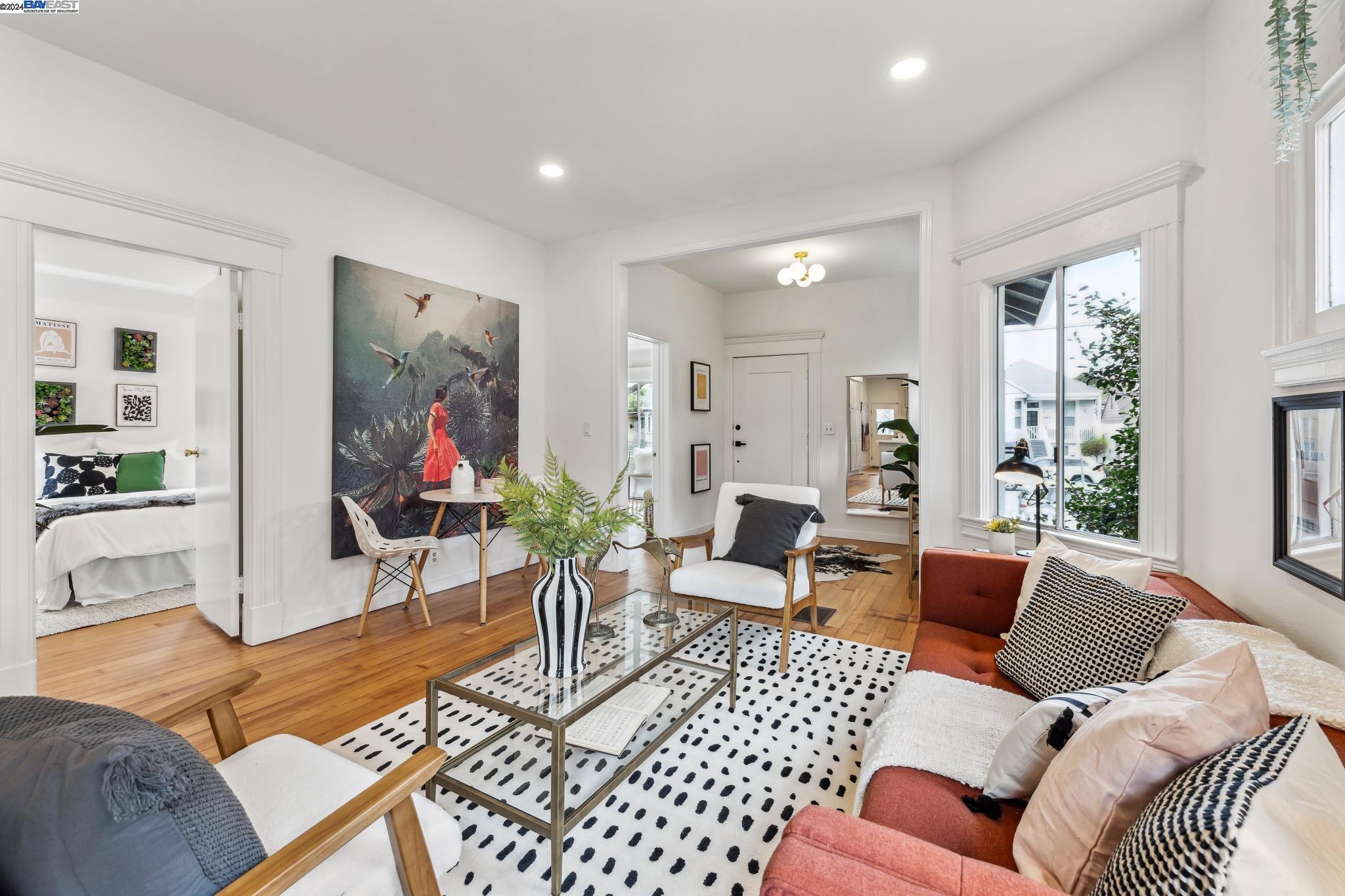 942 PARK STREET