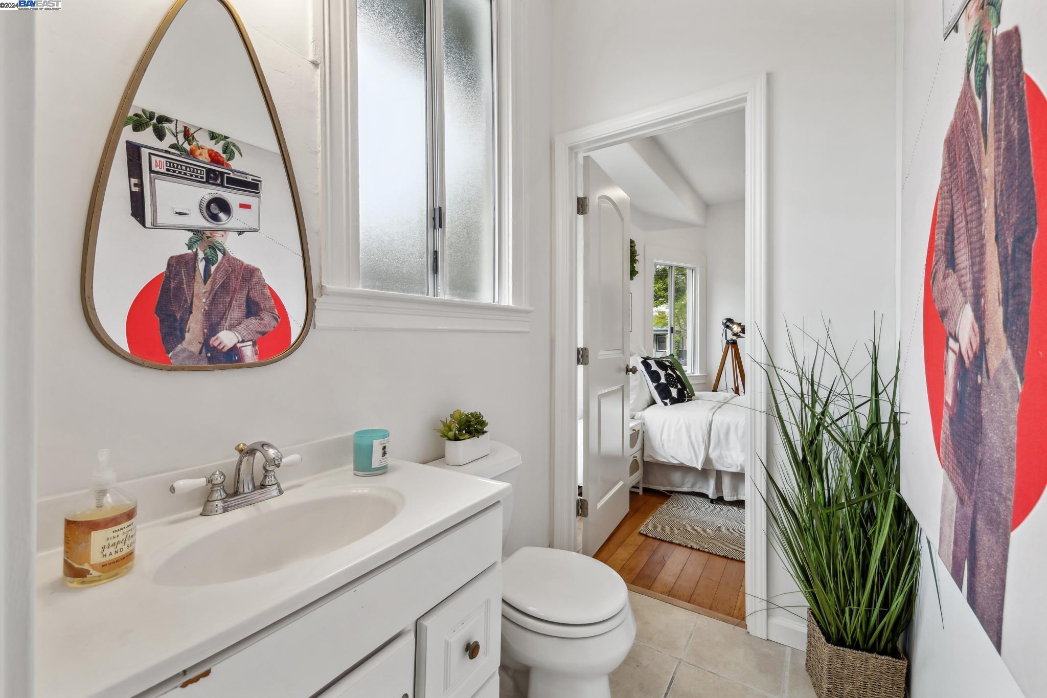942 PARK STREET