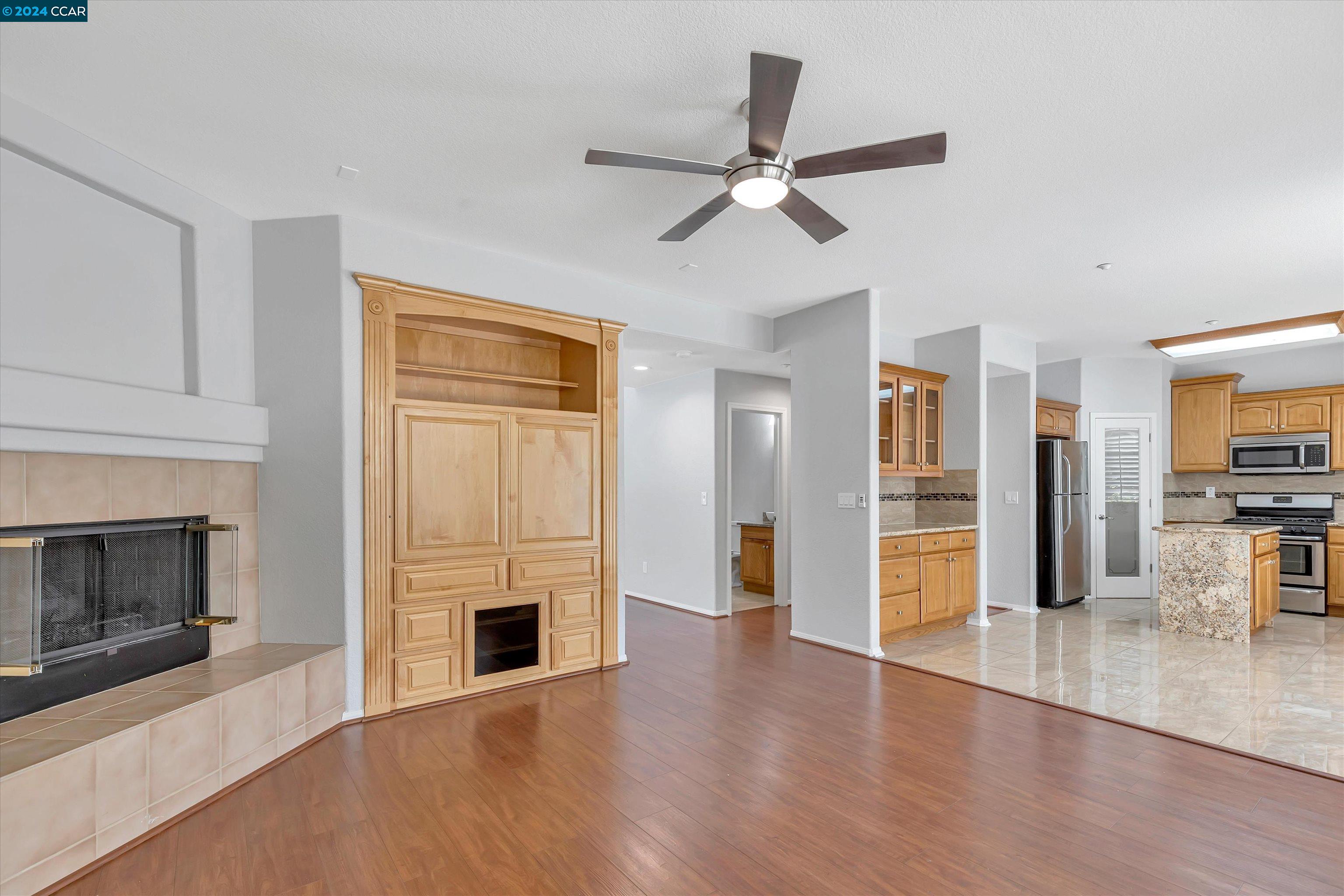 970 Country Glen Ln