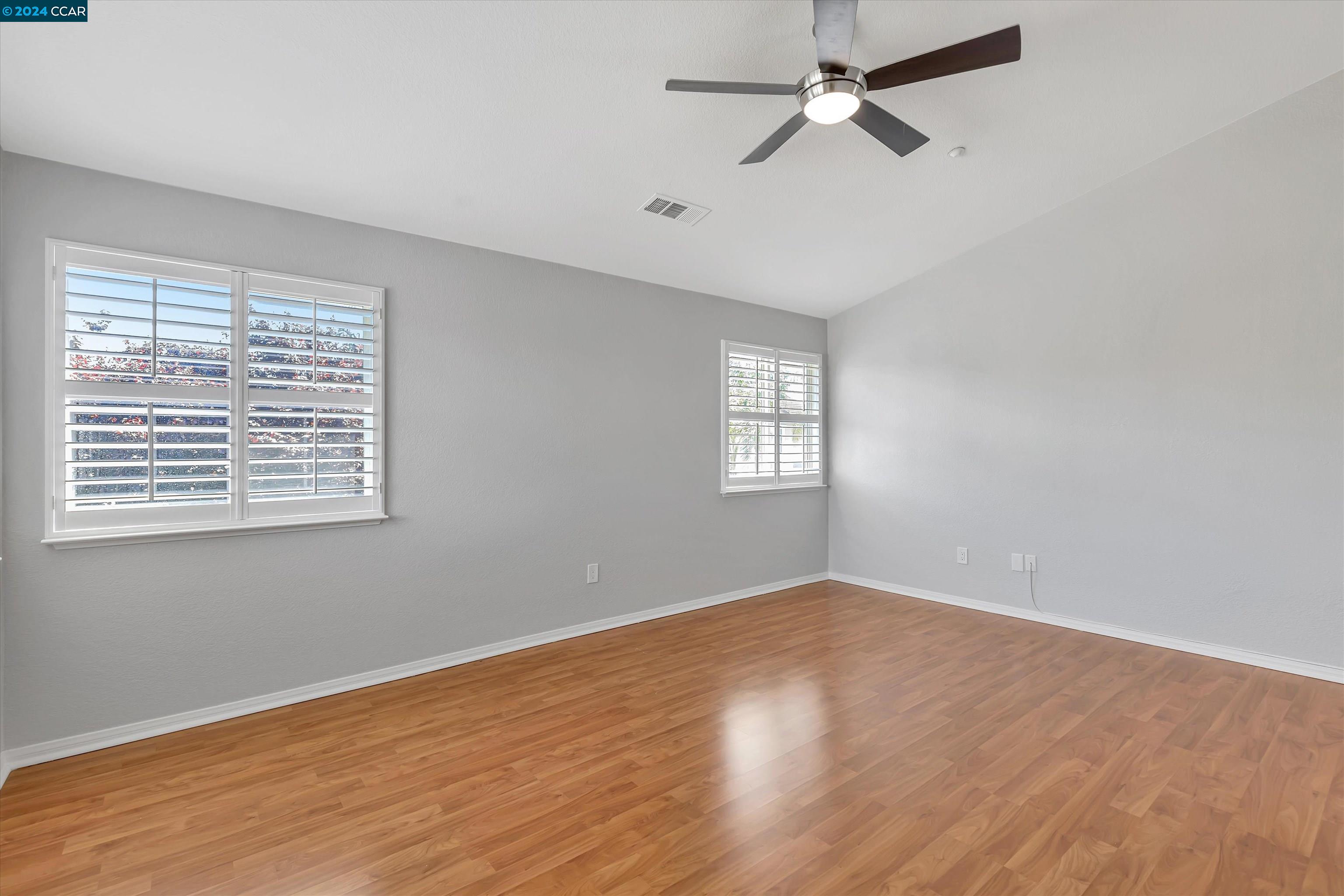 970 Country Glen Ln