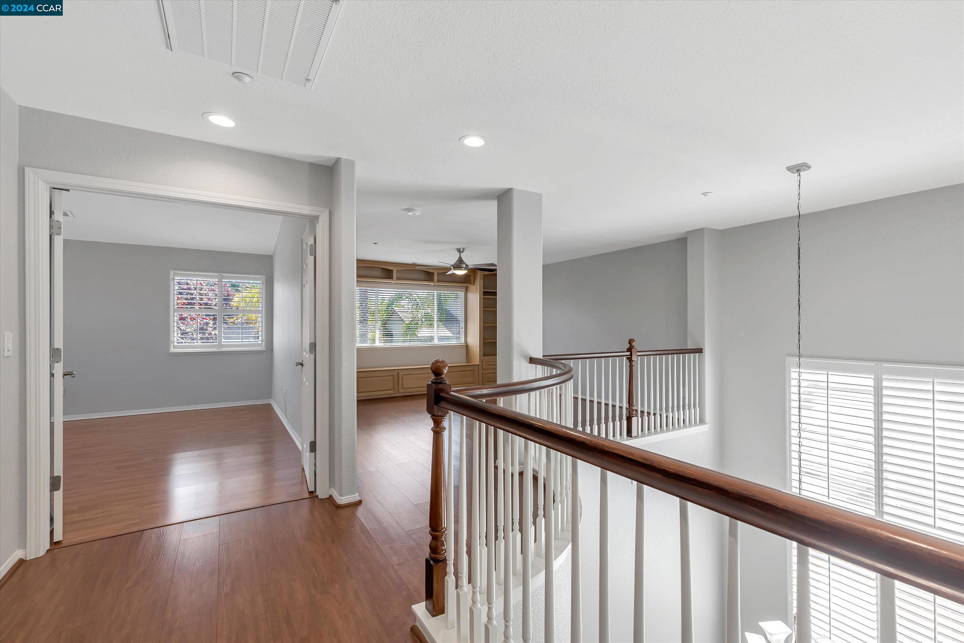 970 Country Glen Ln