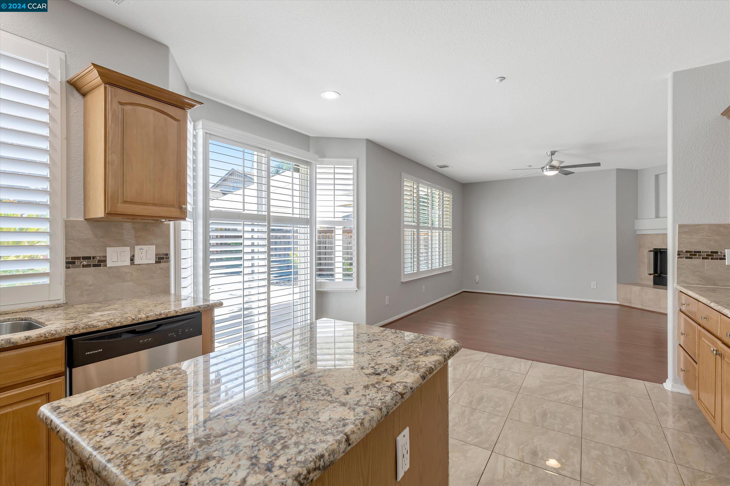 970 Country Glen Ln