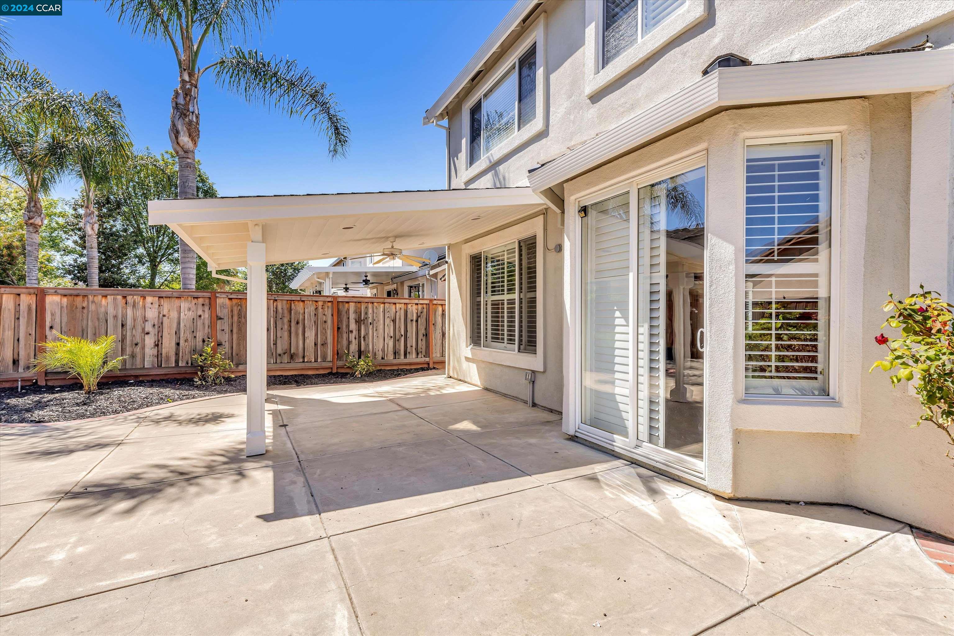 970 Country Glen Ln
