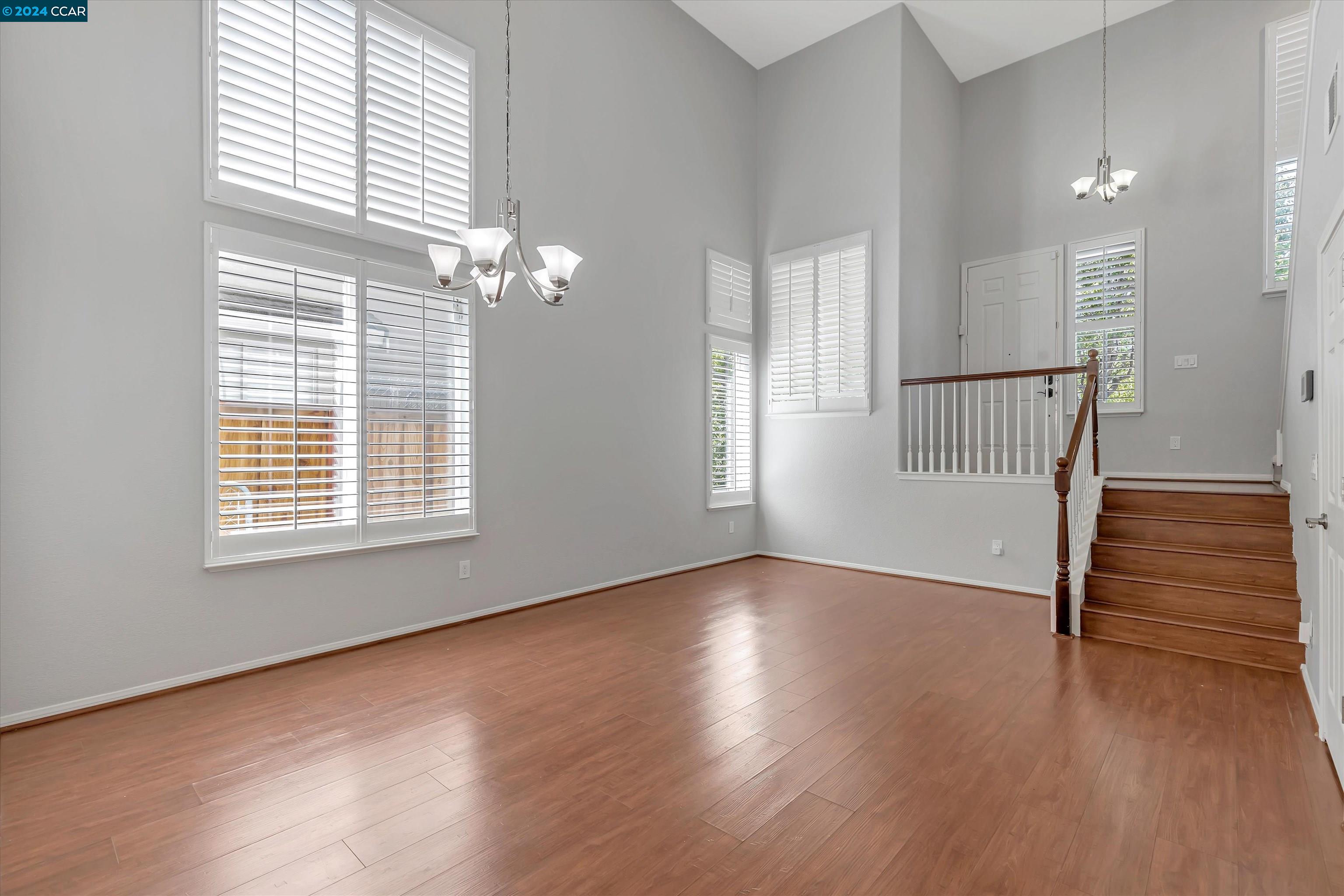 970 Country Glen Ln