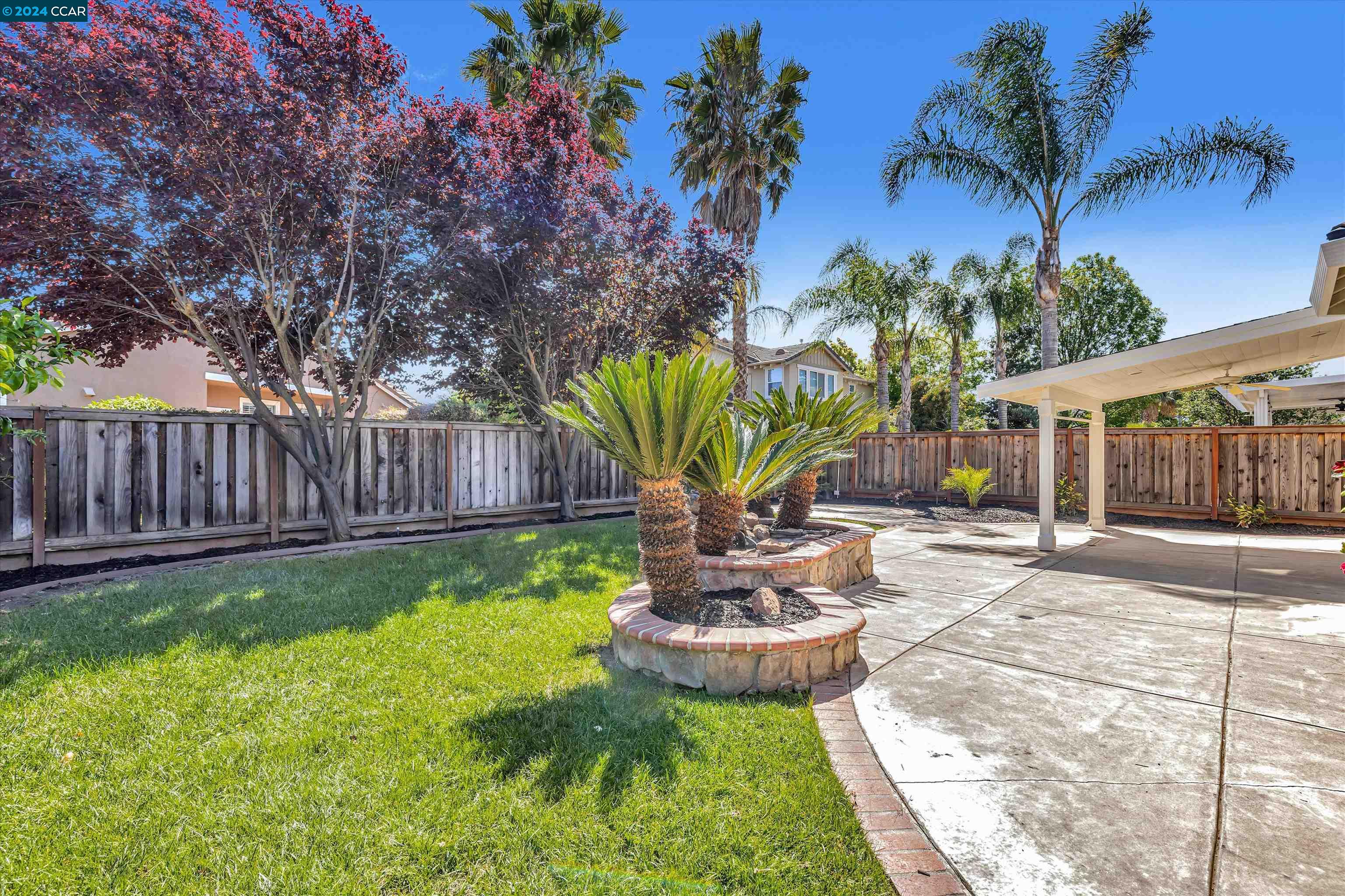 970 Country Glen Ln