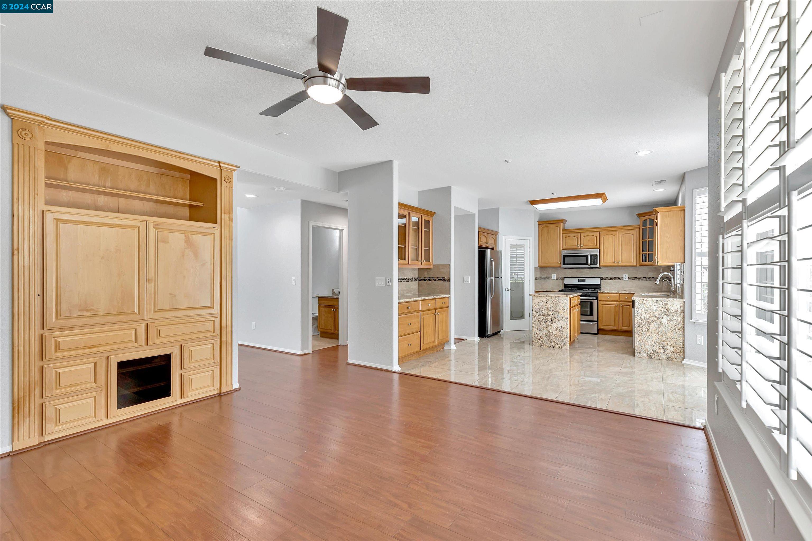 970 Country Glen Ln