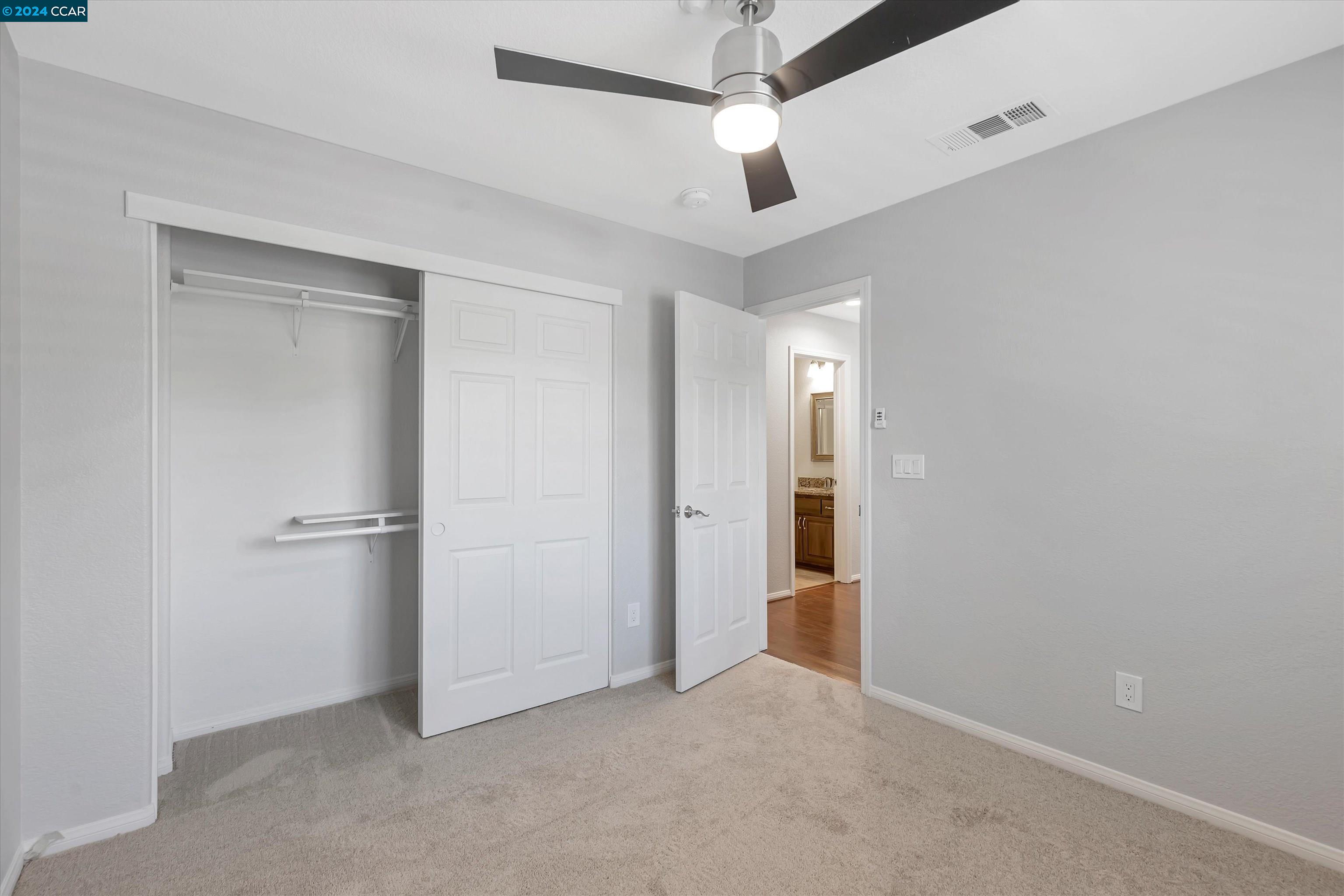 970 Country Glen Ln