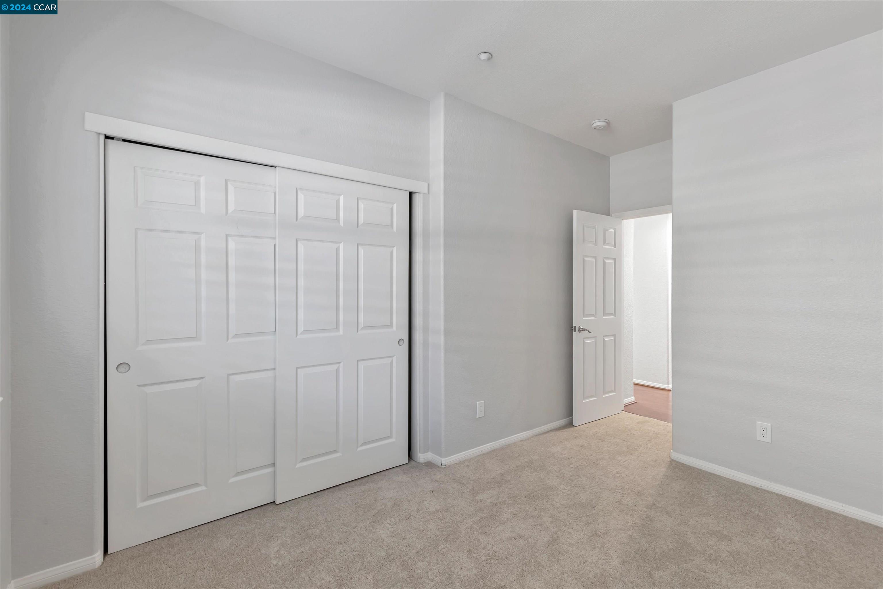 970 Country Glen Ln