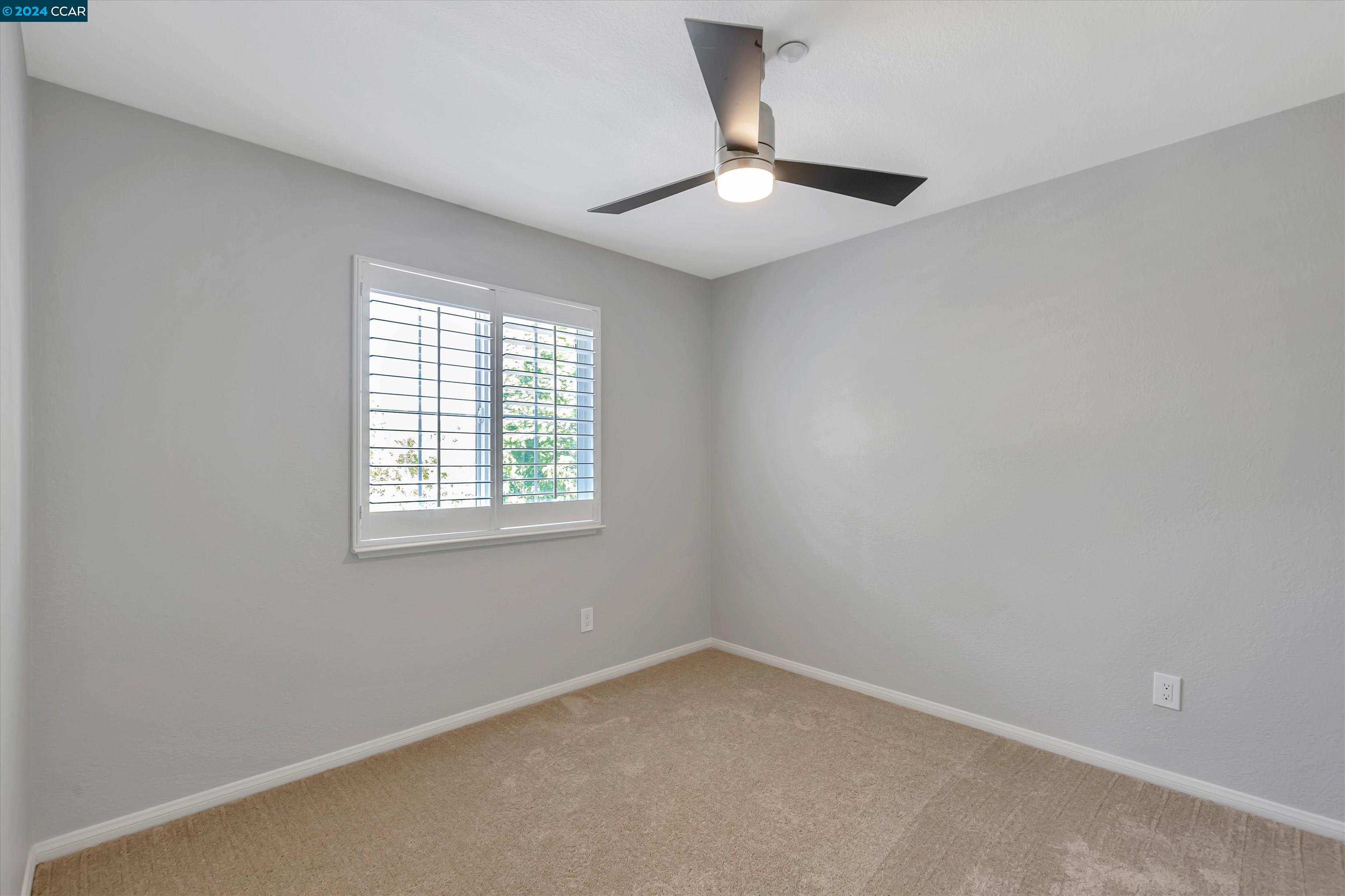 970 Country Glen Ln