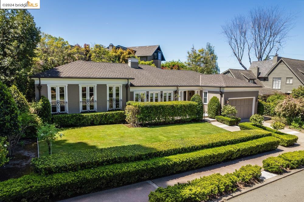 26 Hampton
