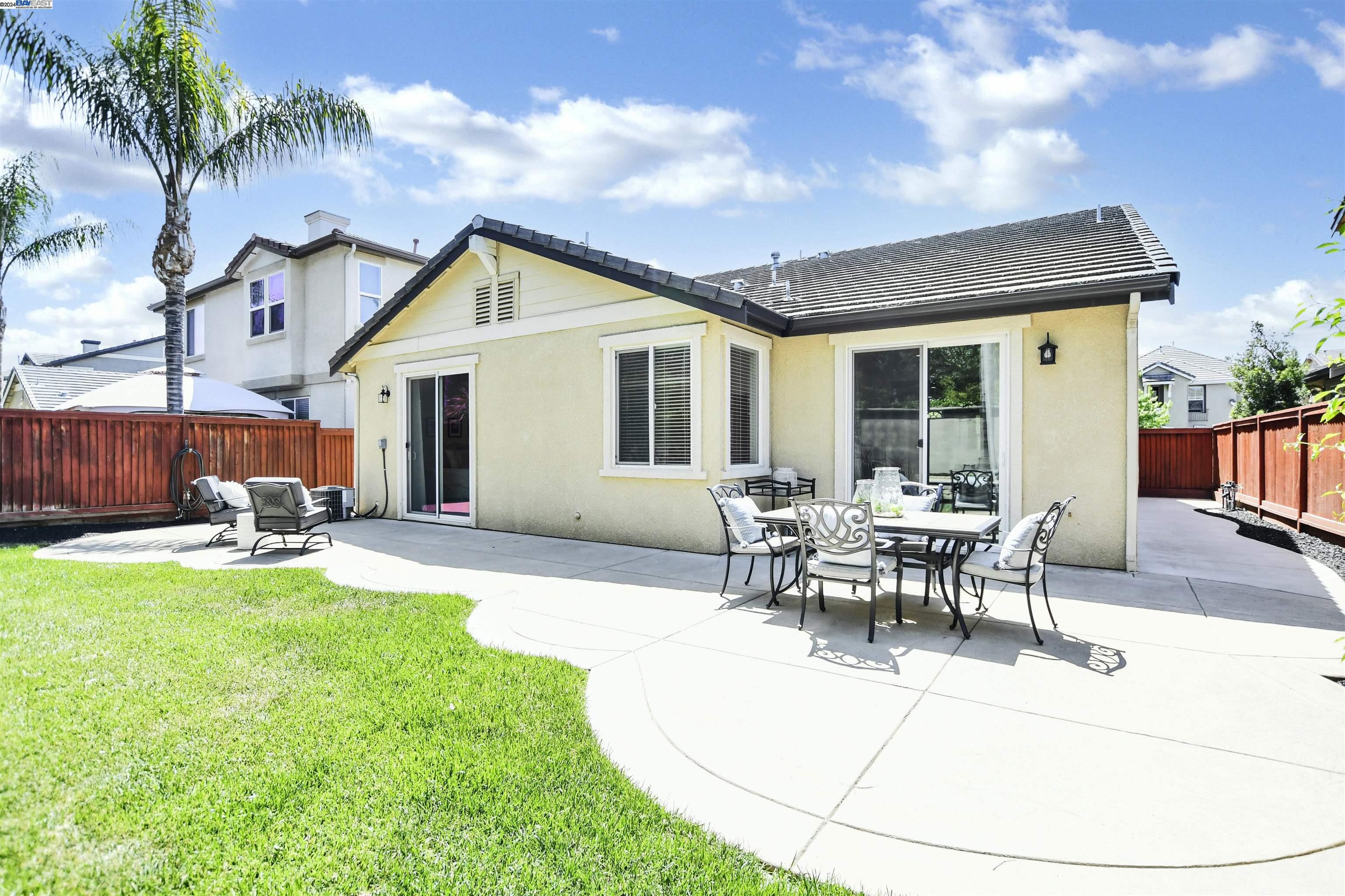 2627 Ranchwood Dr