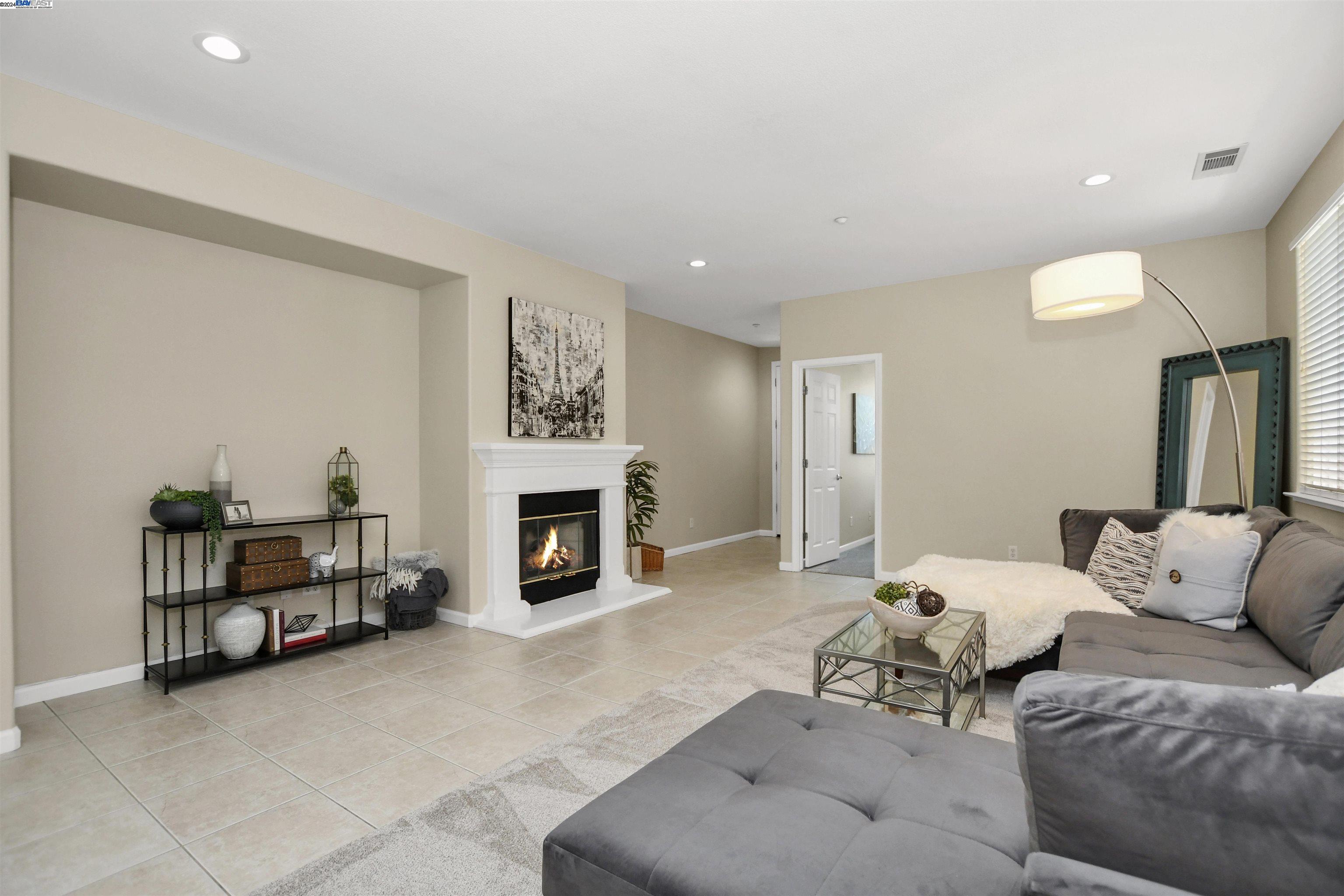 2627 Ranchwood Dr