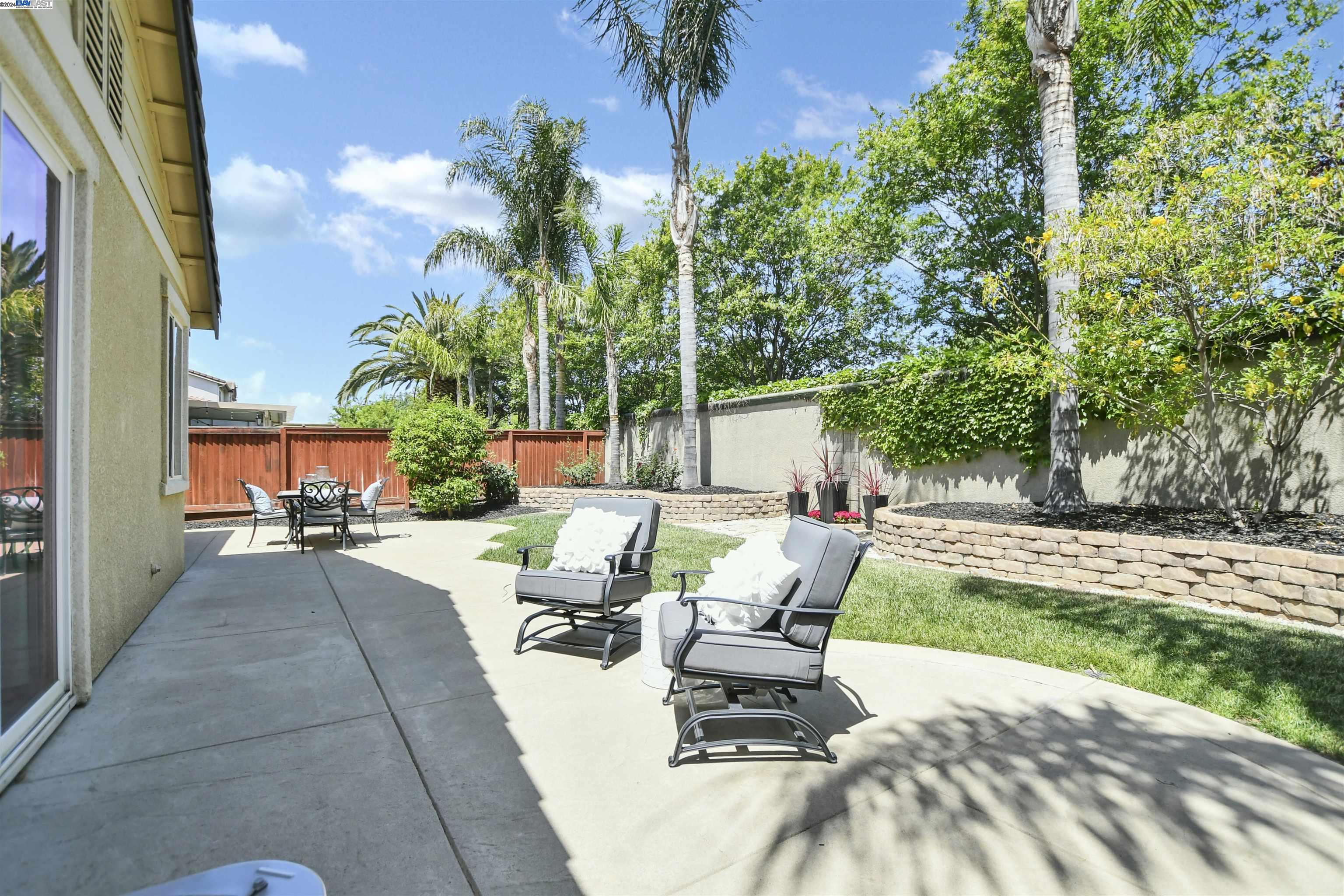 2627 Ranchwood Dr