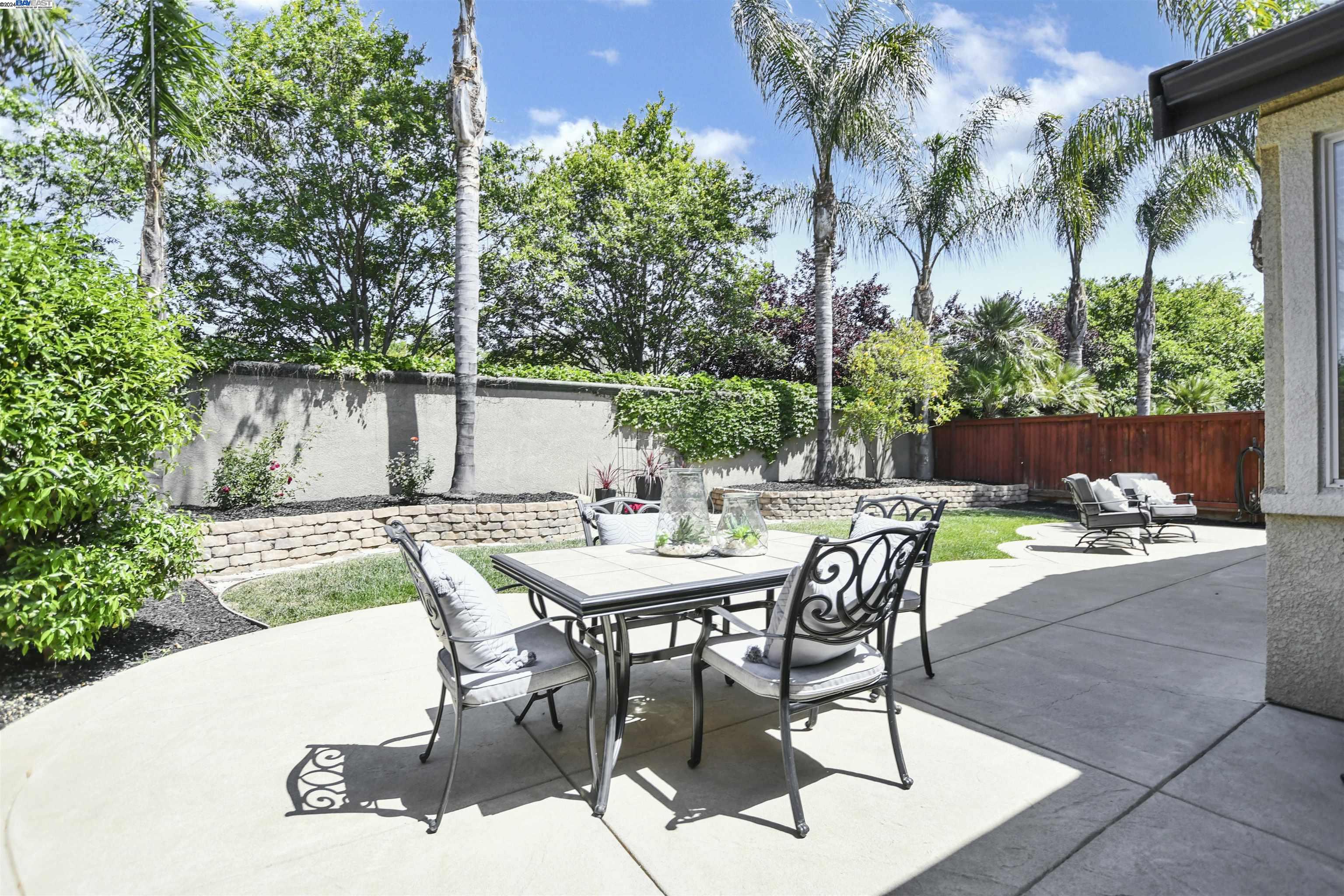 2627 Ranchwood Dr