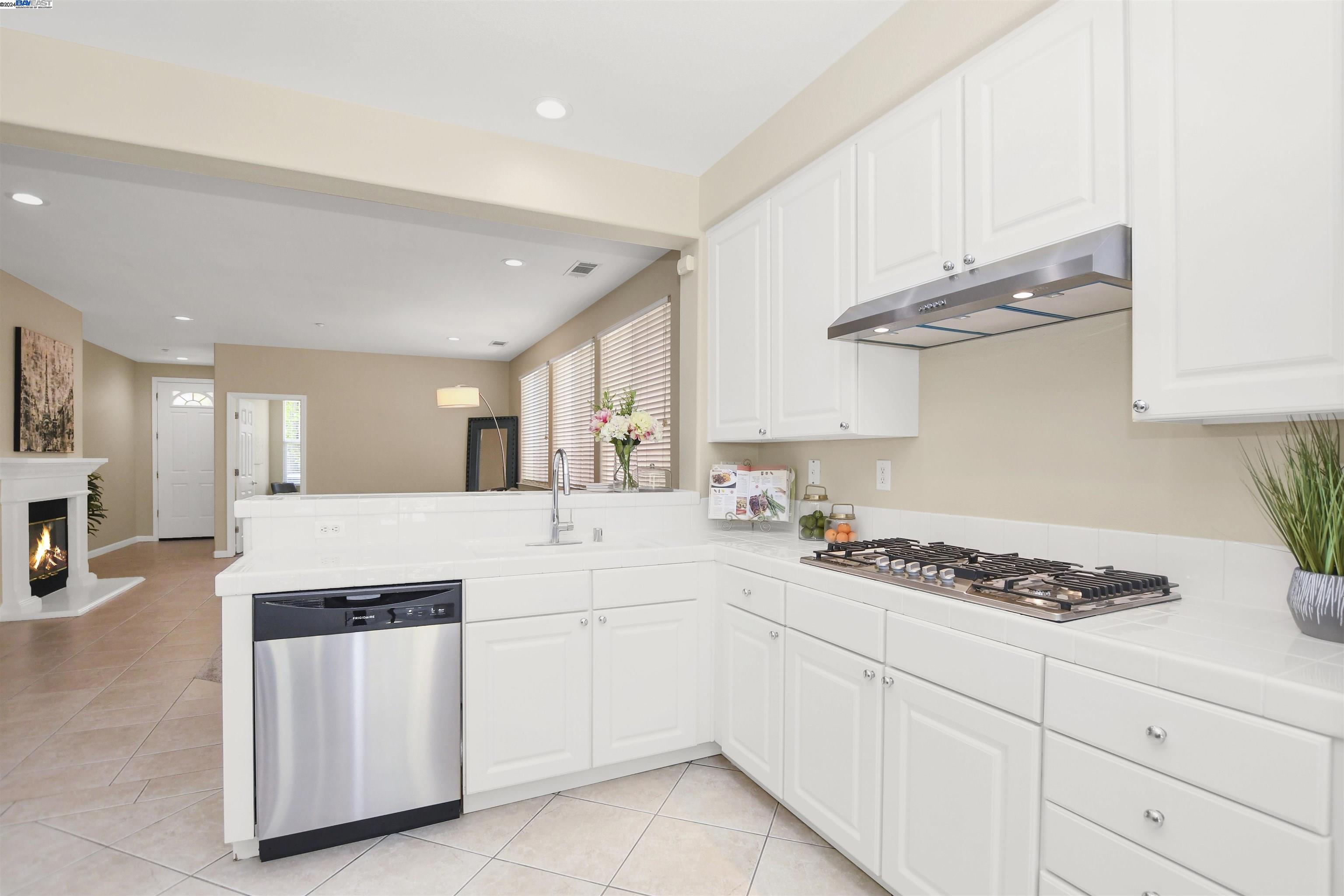 2627 Ranchwood Dr