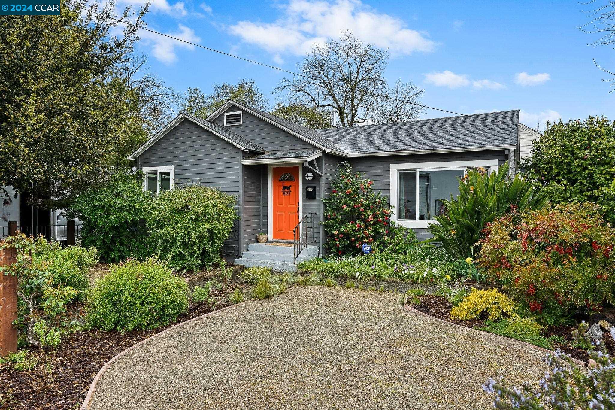 921 Saracen Rd