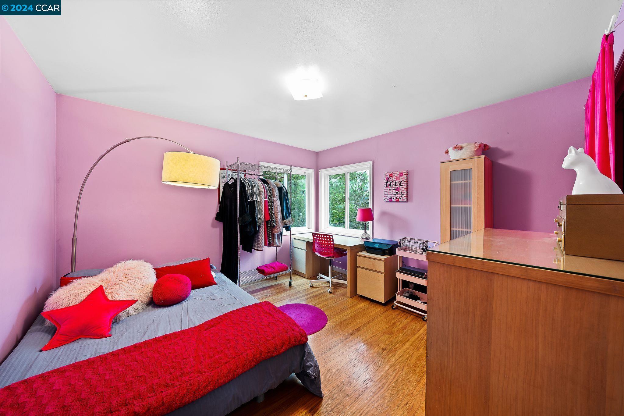 921 Saracen Rd