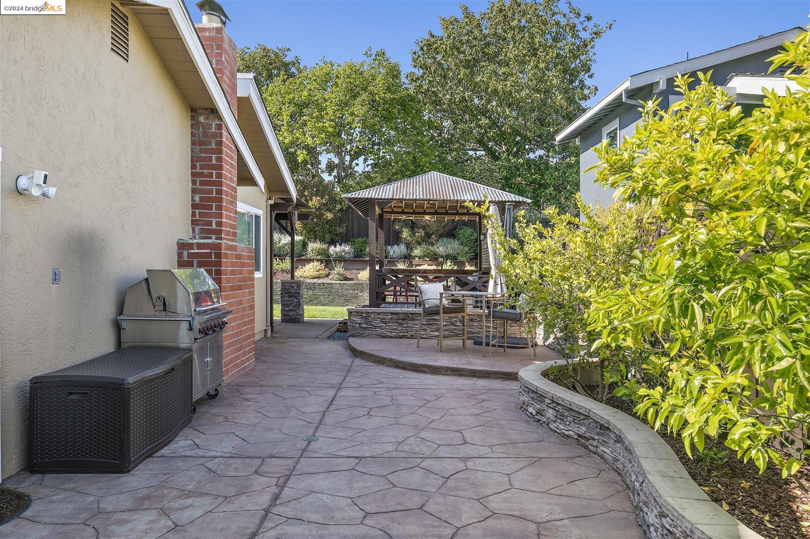 11726 Serra Ct