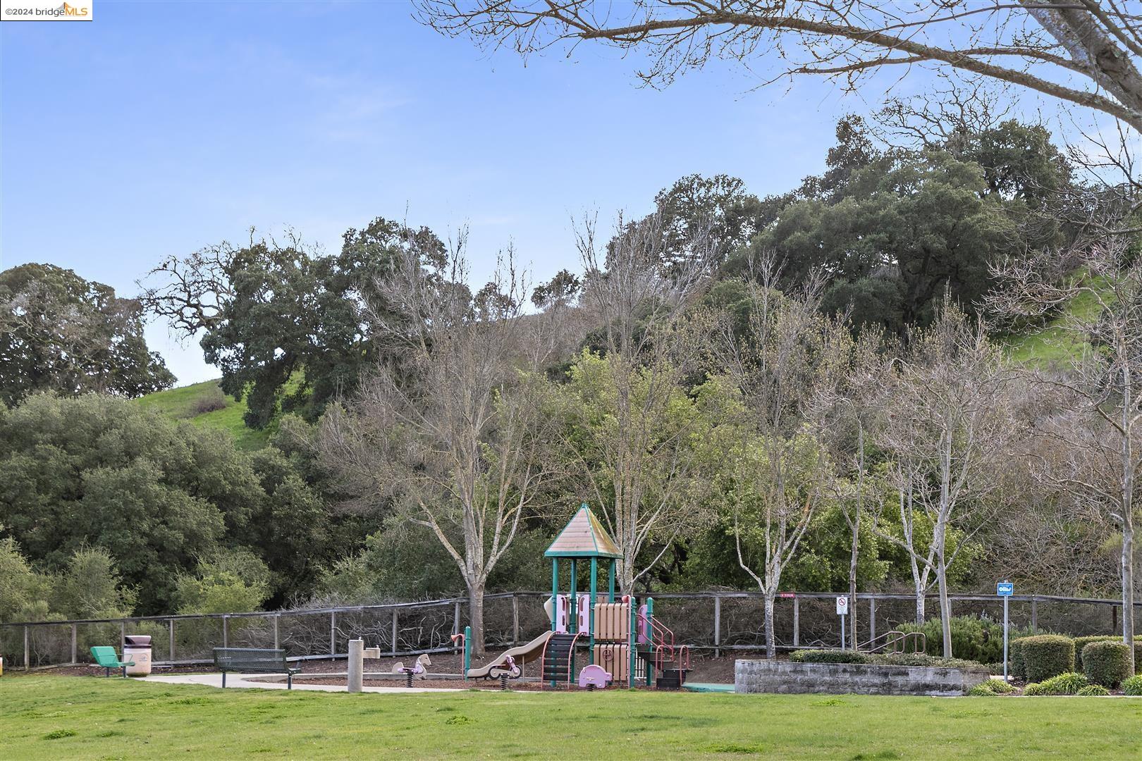 11726 Serra Ct