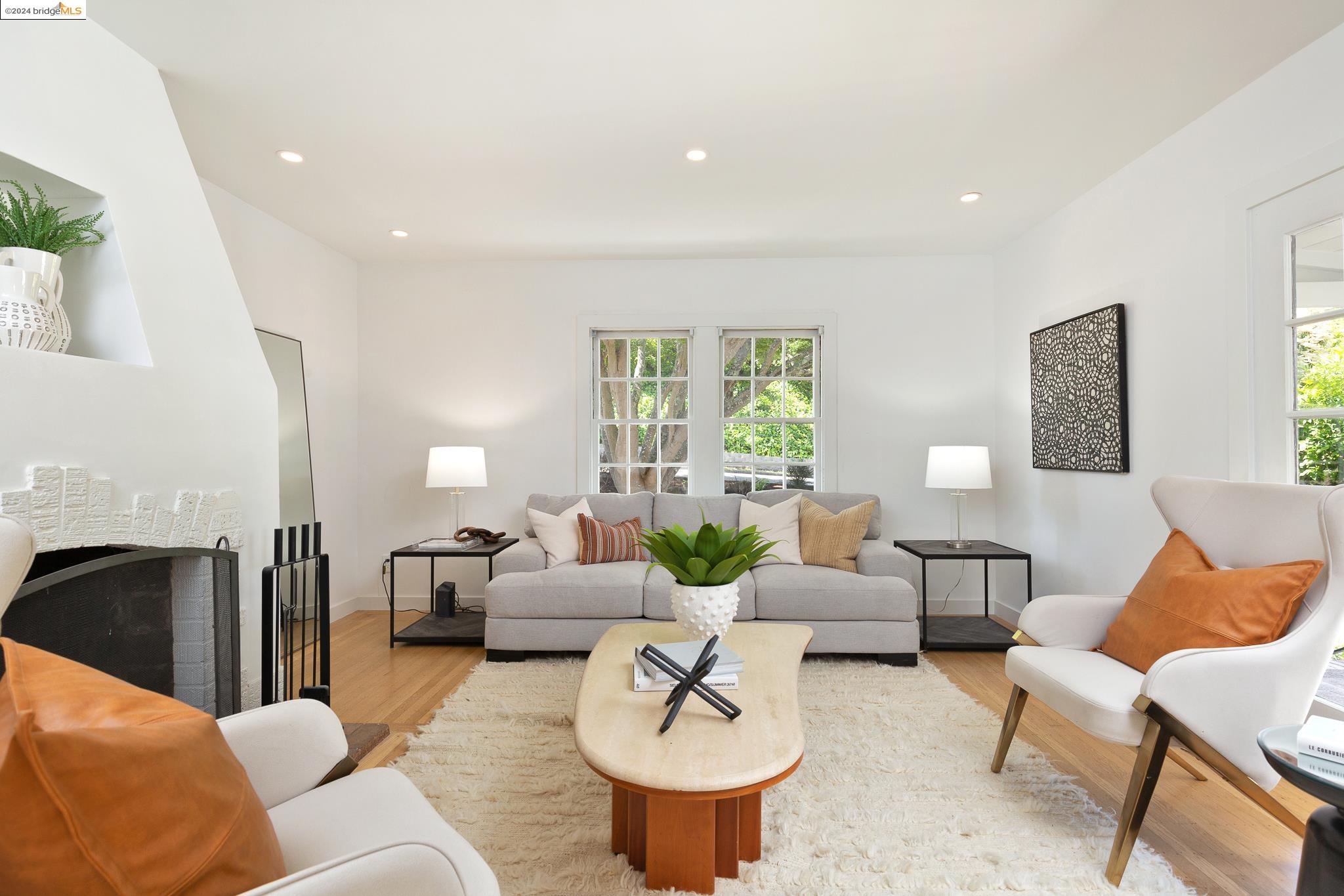 5962 Johnston Dr.