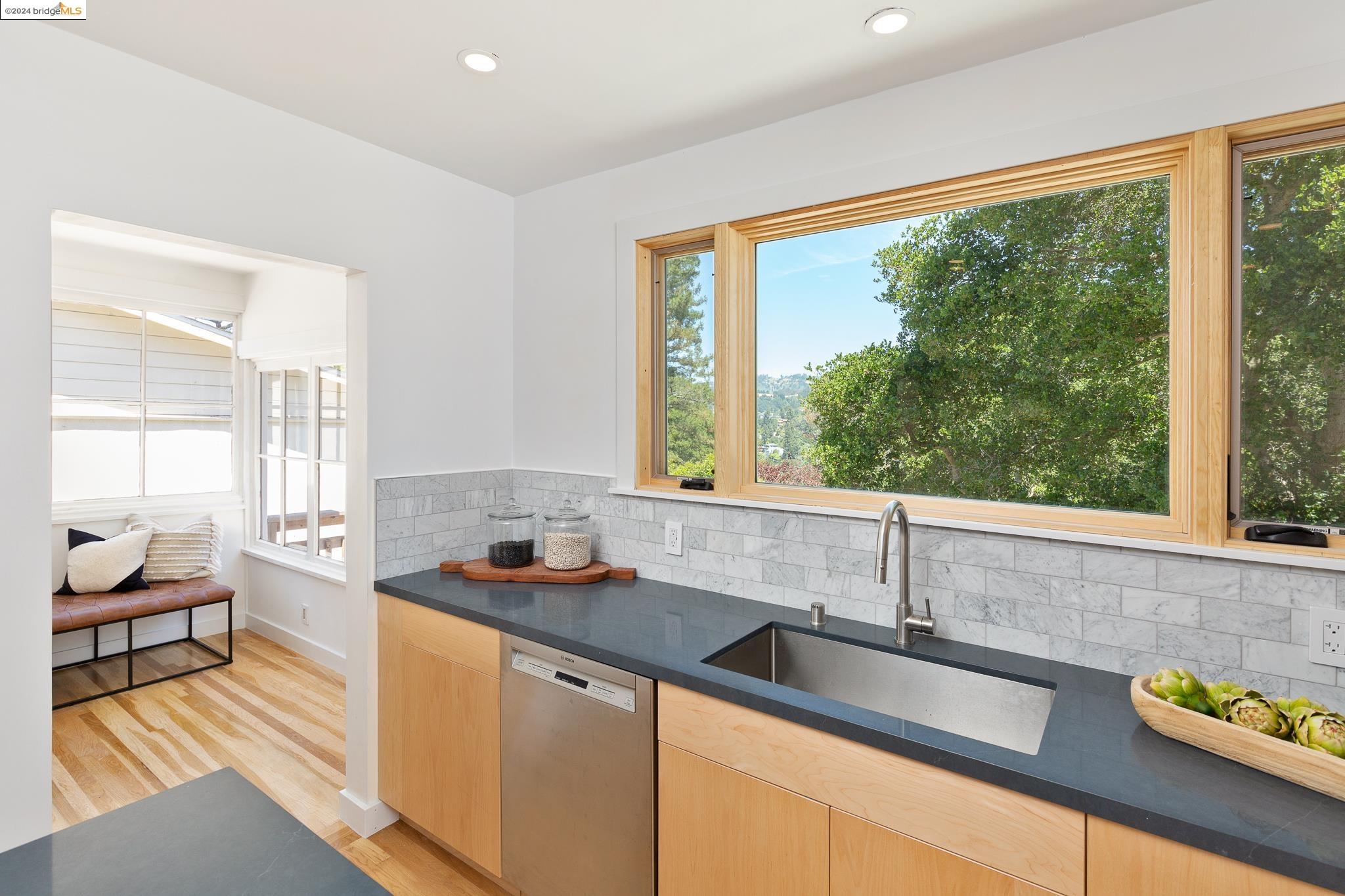 5962 Johnston Dr.