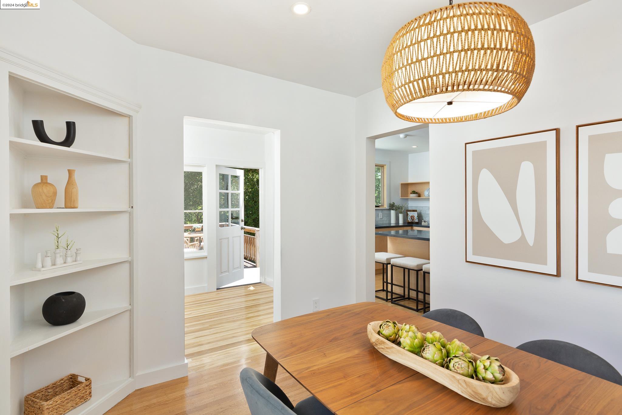 5962 Johnston Dr.