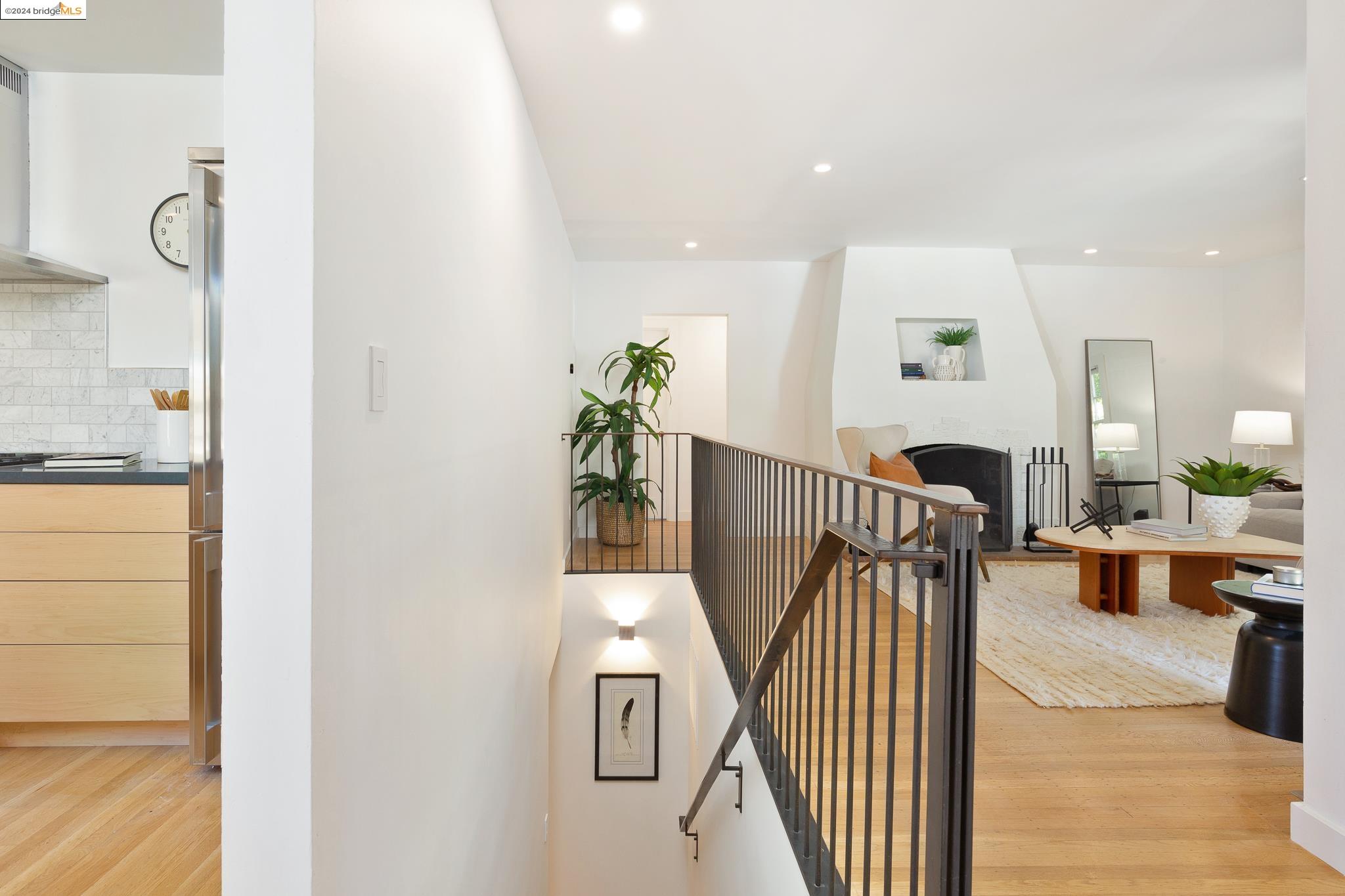 5962 Johnston Dr.