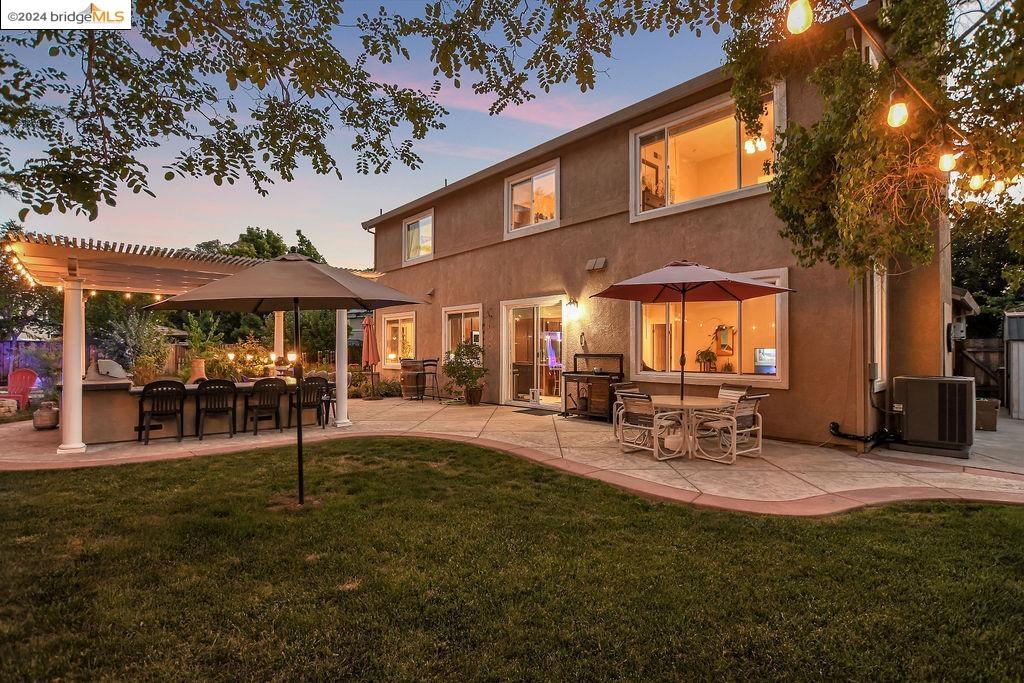 1736 Diamond Springs Ct